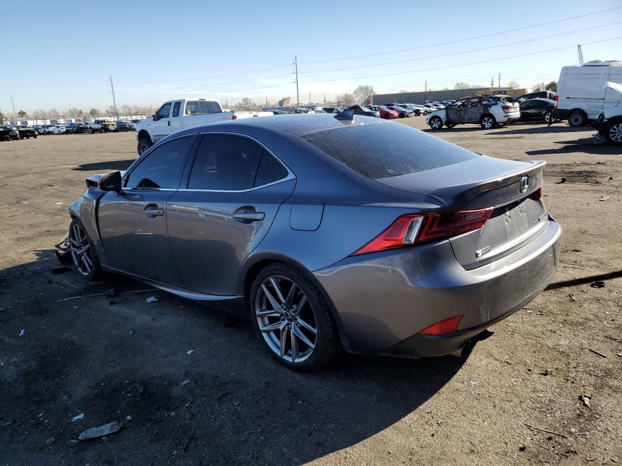 2015 LEXUS IS 350 — VIN JTHCE1D27F5009868 — photo 2