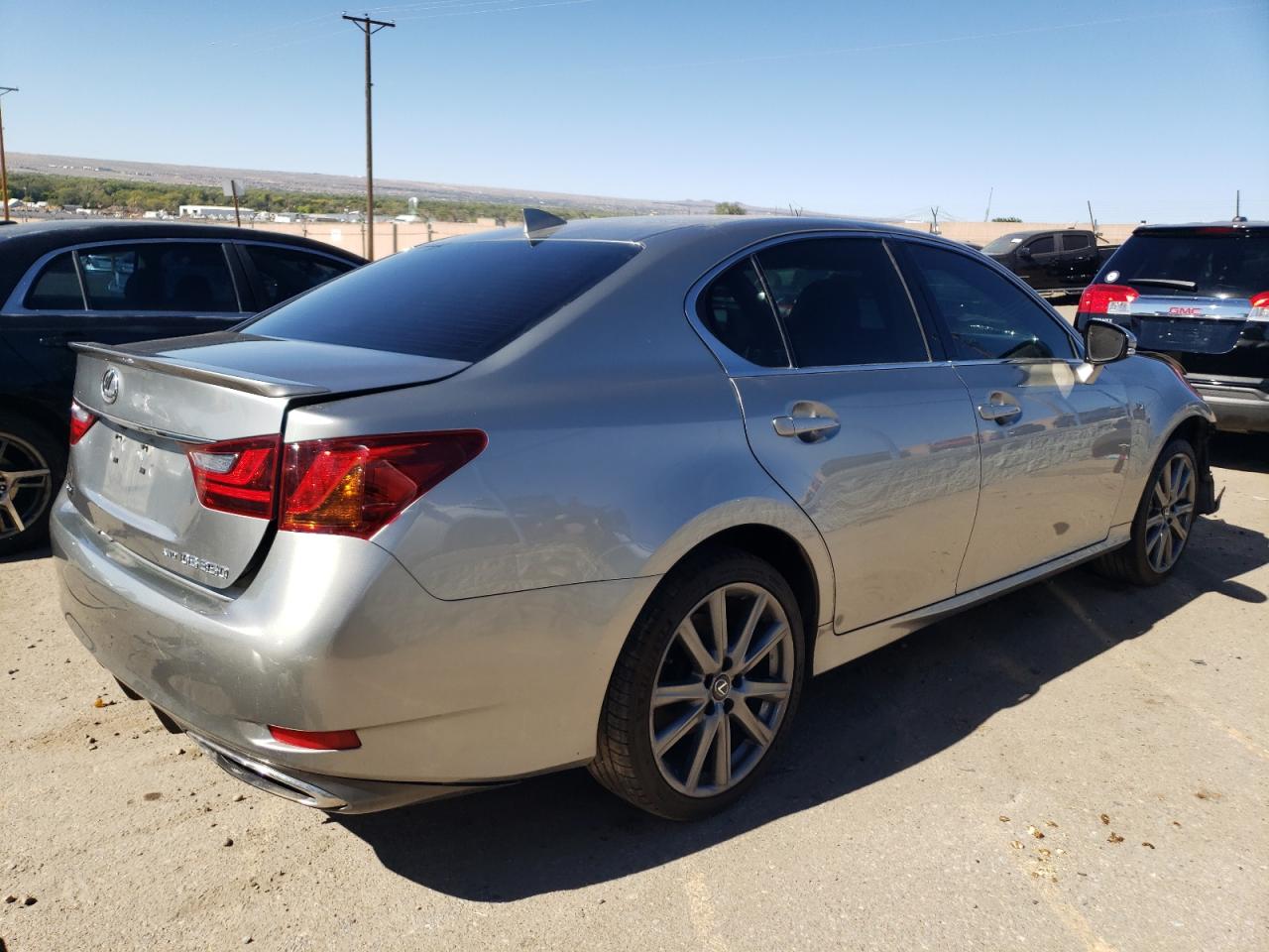 2015 LEXUS GS 350 — VIN JTHCE1BL0FA001887 — photo 3