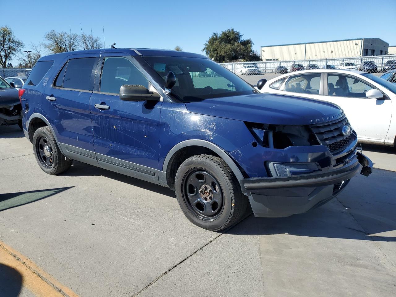 2016 FORD EXPLORER P — VIN 1FM5K8AT5GGA19549 — photo 4