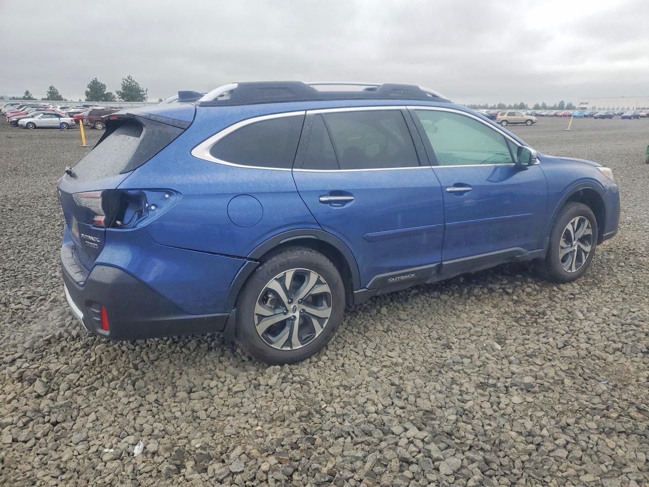 2022 SUBARU Outback — VIN 4S4BTAPC8N3110480 — photo 3