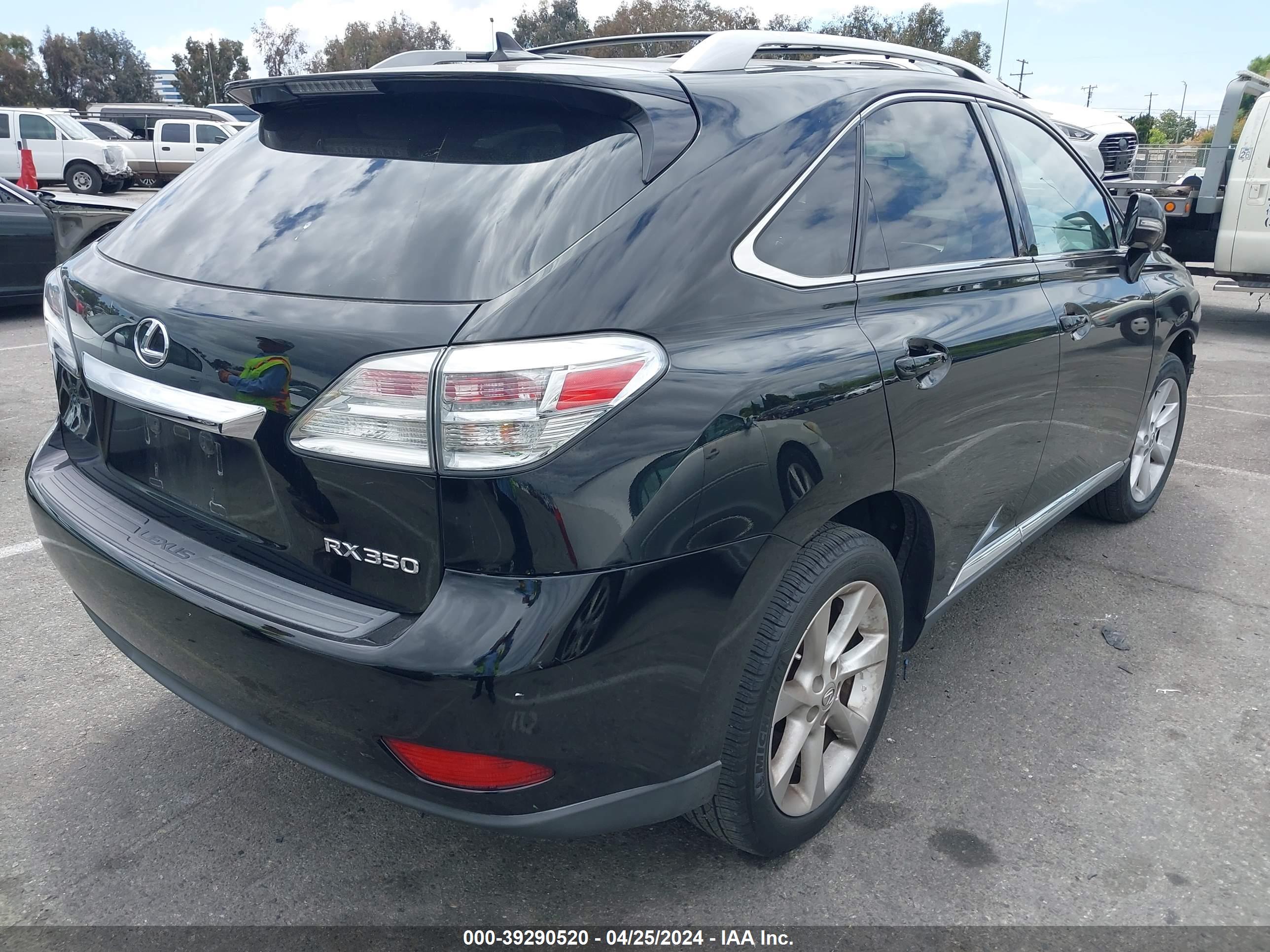 2011 LEXUS RX 350 — VIN 2T2ZK1BA6BC056445 — photo 4