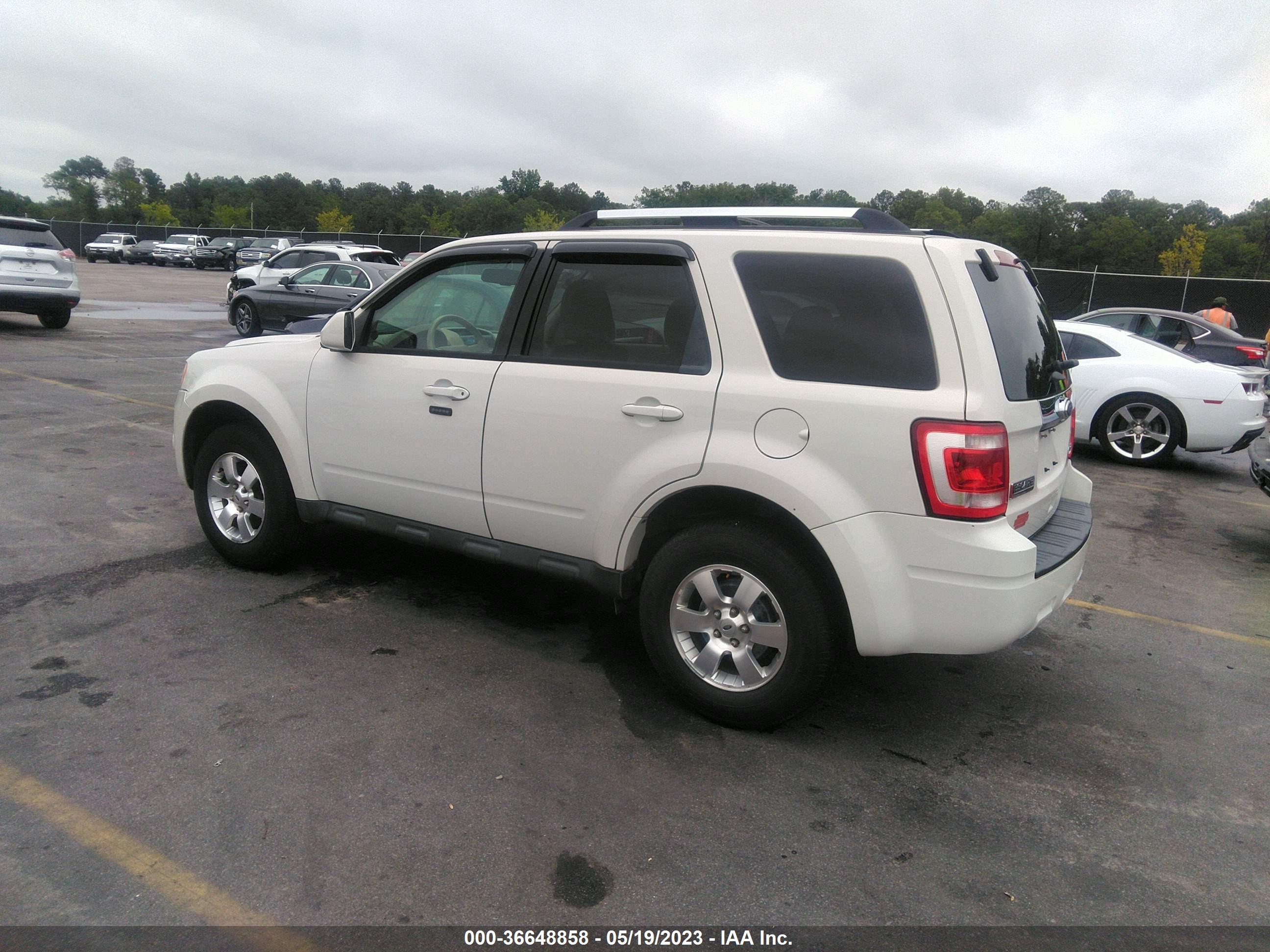 2012 FORD ESCAPE — VIN 1FMCU0EG2CKC19473 — photo 3