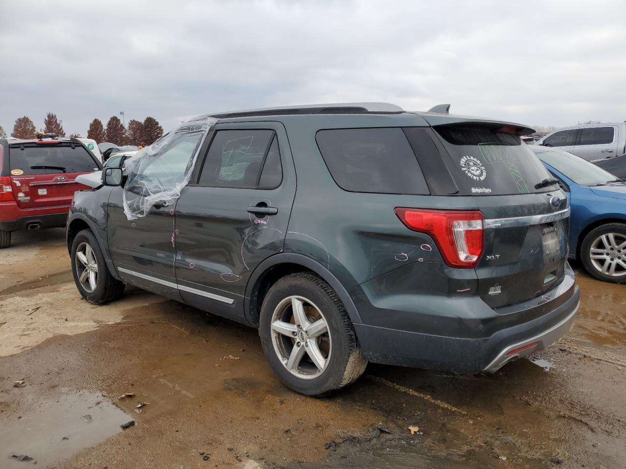2016 FORD EXPLORER X — VIN 1FM5K8D83GGC13200 — photo 2