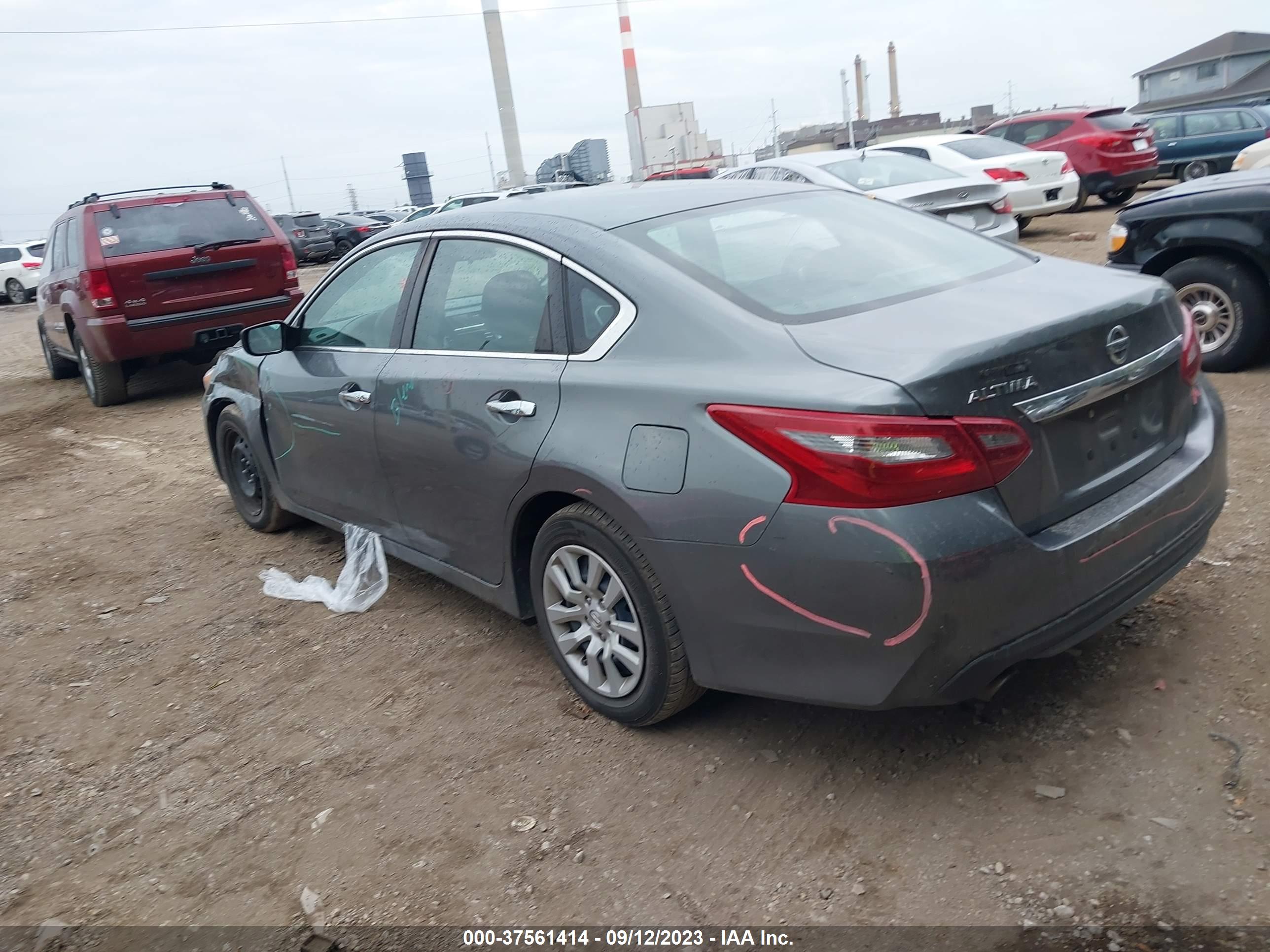 2018 NISSAN ALTIMA — VIN 1N4AL3AP6JC172483 — photo 3