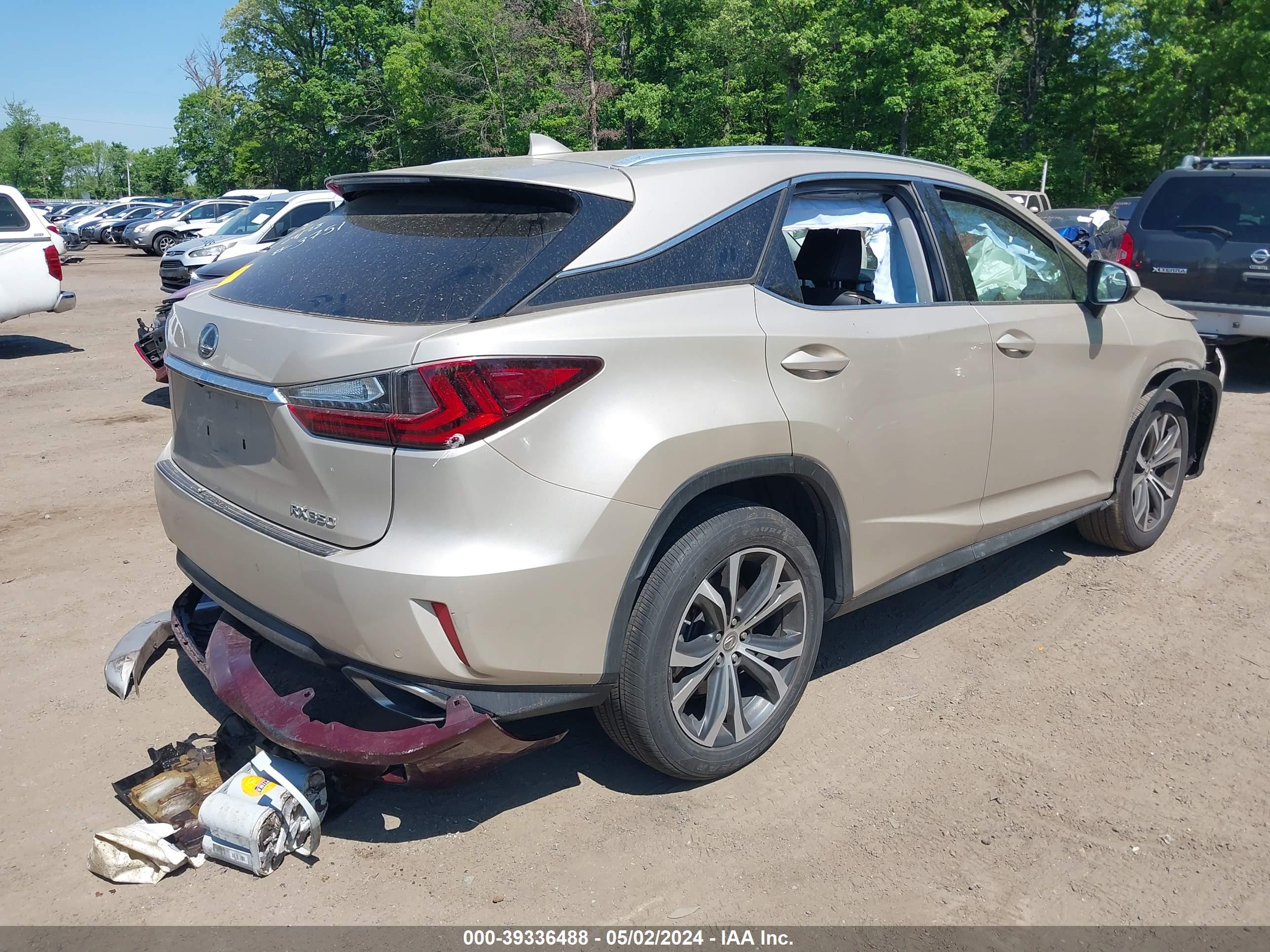 2016 LEXUS RX 350 — VIN 2T2BZMCA2GC033751 — photo 4