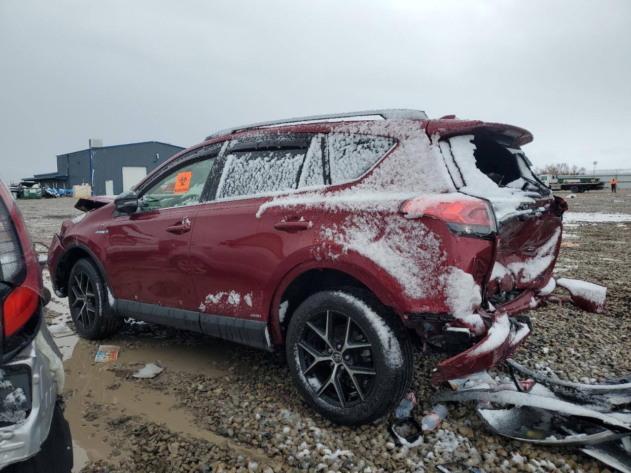 2018 TOYOTA RAV4 HV SE — VIN JTMJJREV2JD248397 — photo 2
