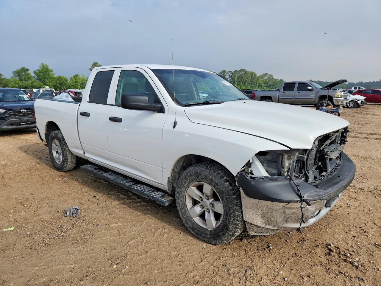2018 RAM 1500 — VIN 1C6RR6FG3JS266551 — photo 4