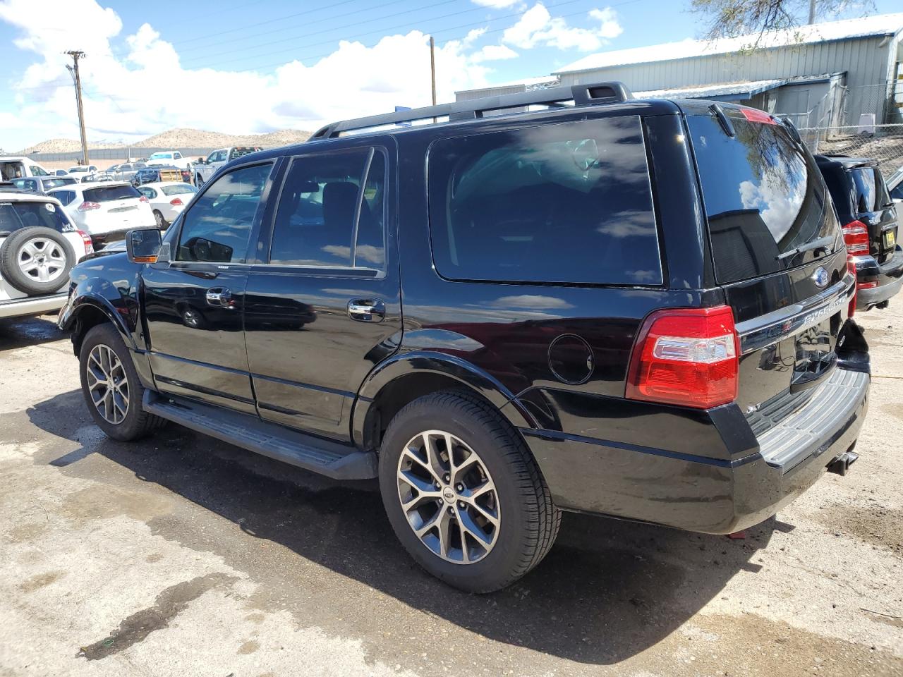 2017 FORD EXPEDITION — VIN 1FMJU1HT6HEA83697 — photo 2
