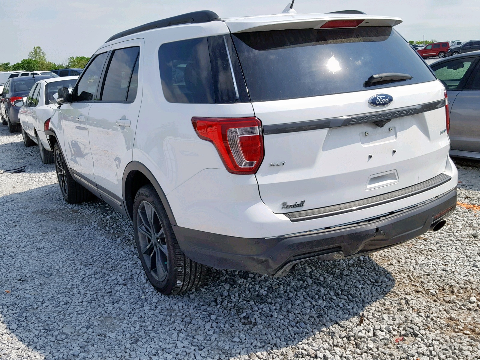 2018 FORD EXPLORER X — VIN 1FM5K8DHXJGC23018 — photo 3
