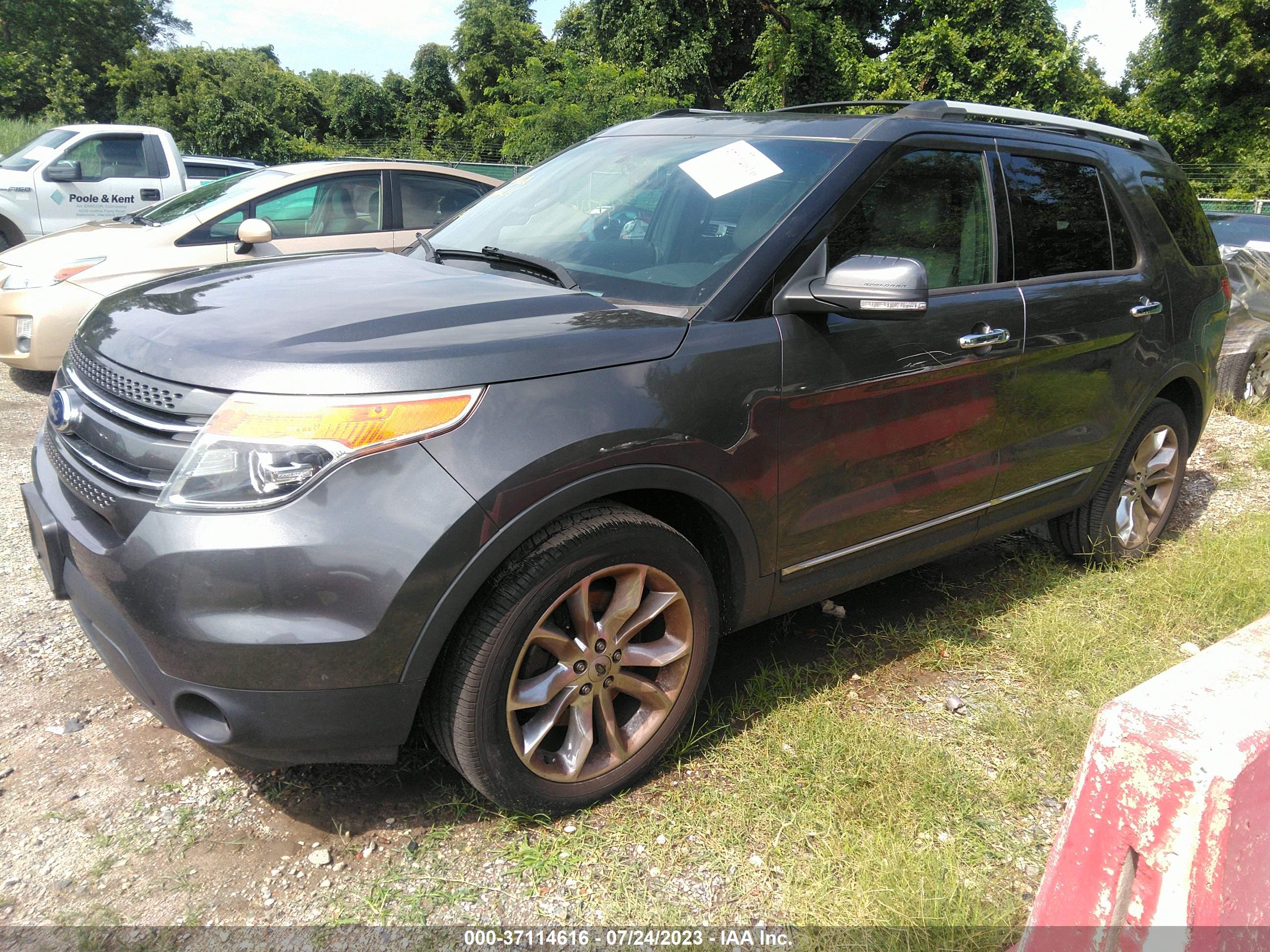 2015 FORD EXPLORER — VIN 1FM5K8F80FGA12608 — photo 2