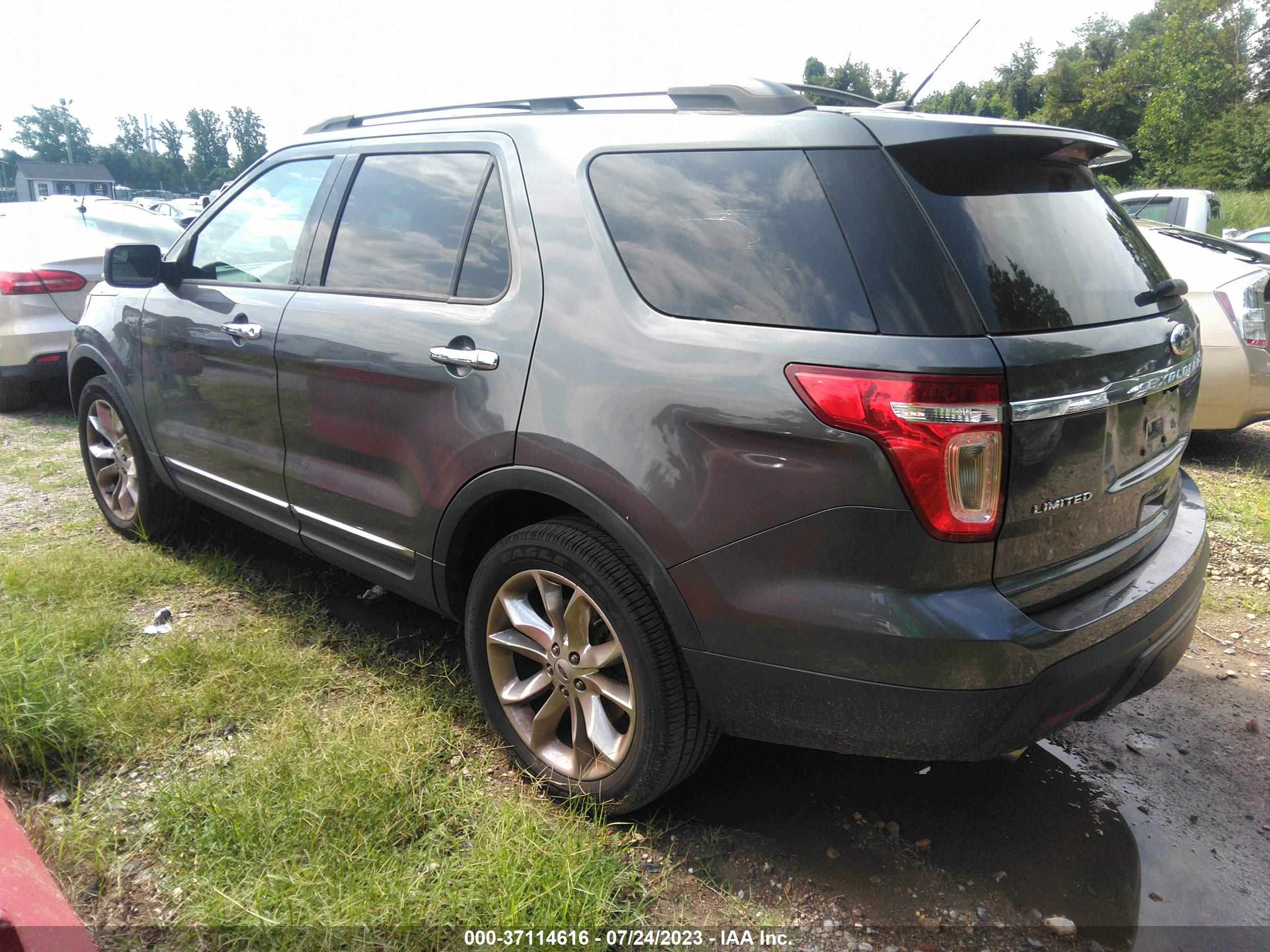 2015 FORD EXPLORER — VIN 1FM5K8F80FGA12608 — photo 3
