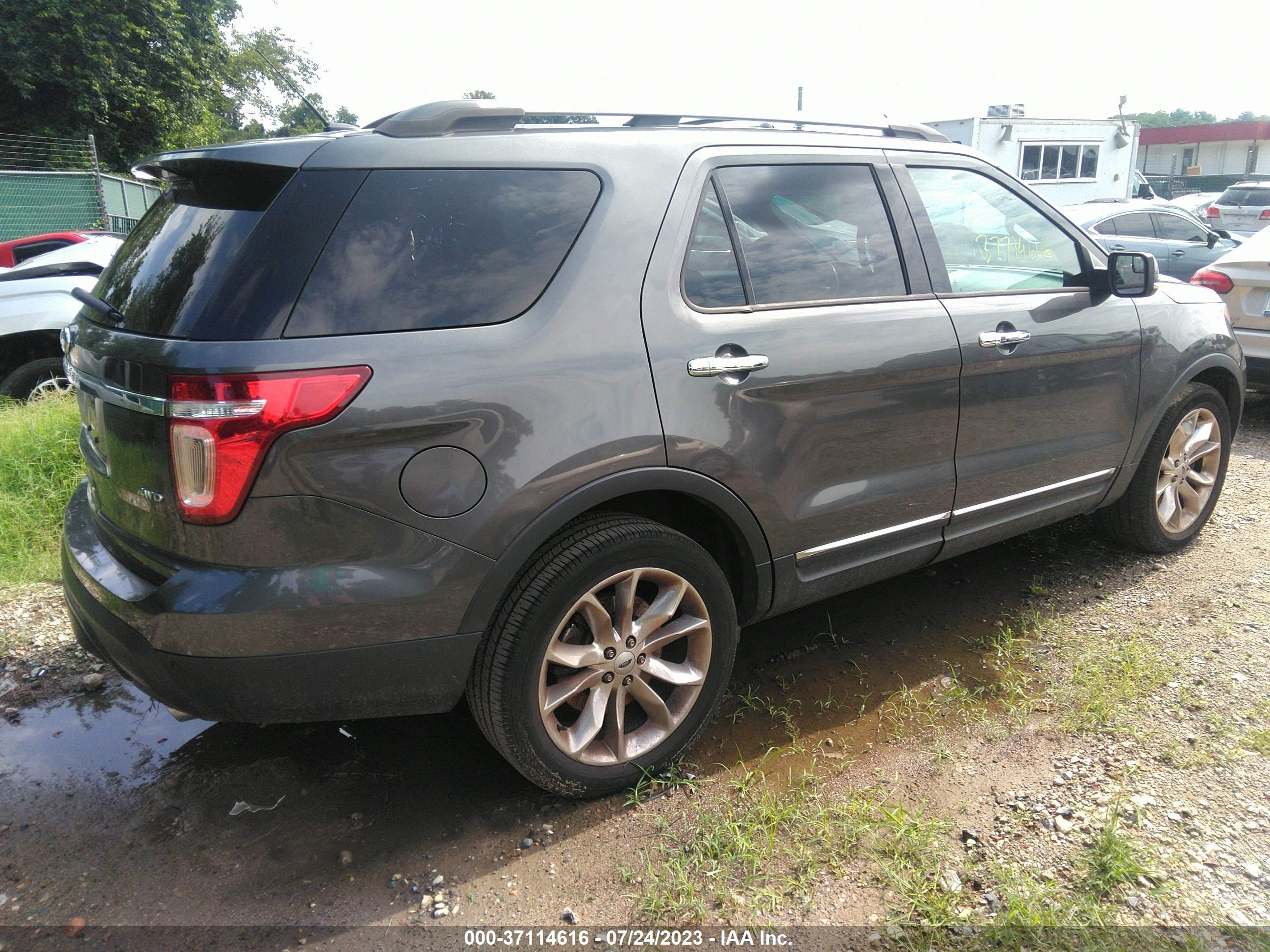 2015 FORD EXPLORER — VIN 1FM5K8F80FGA12608 — photo 4