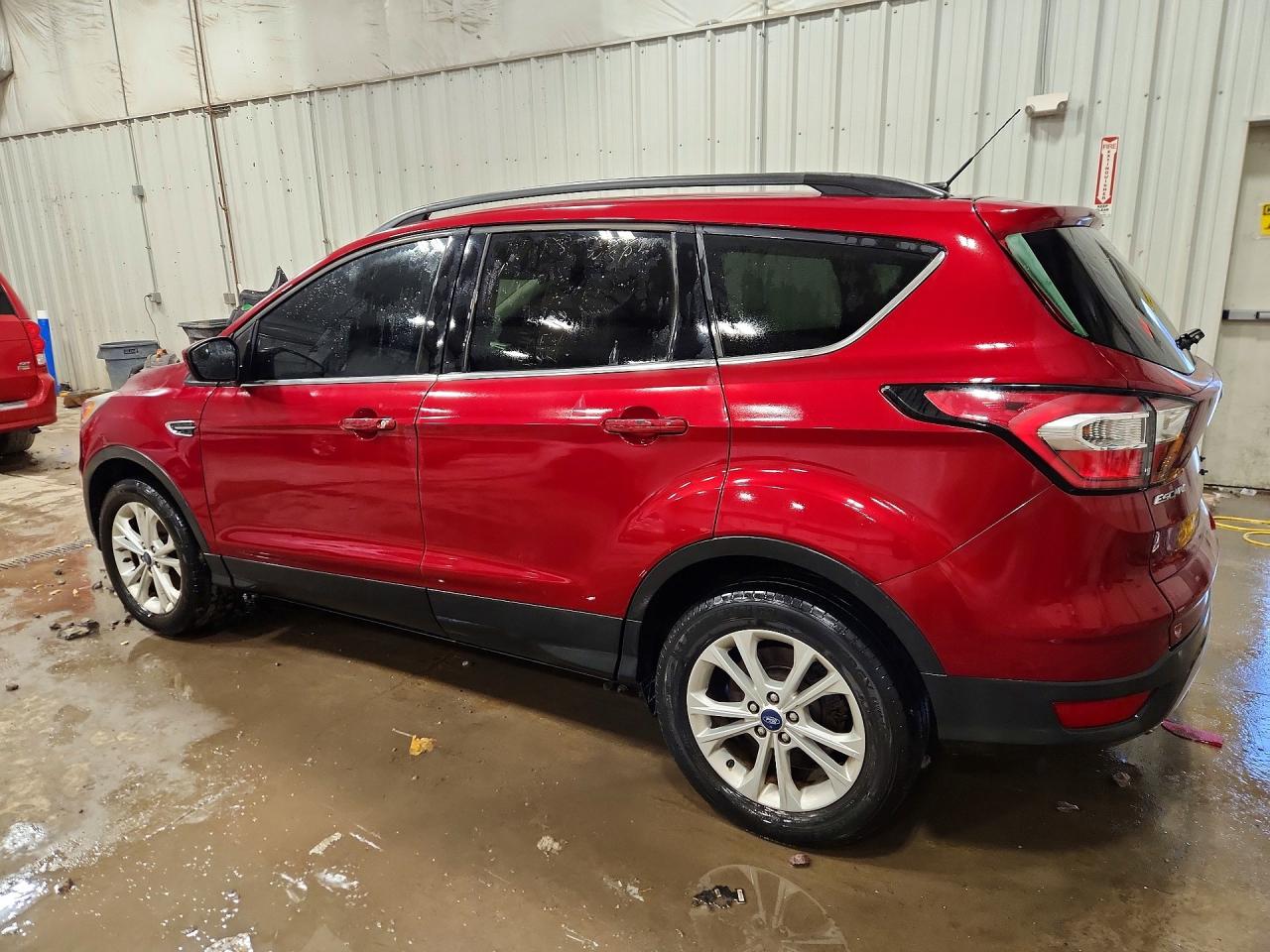2018 FORD Escape — VIN 1FMCU0GD7JUC58483 — photo 2