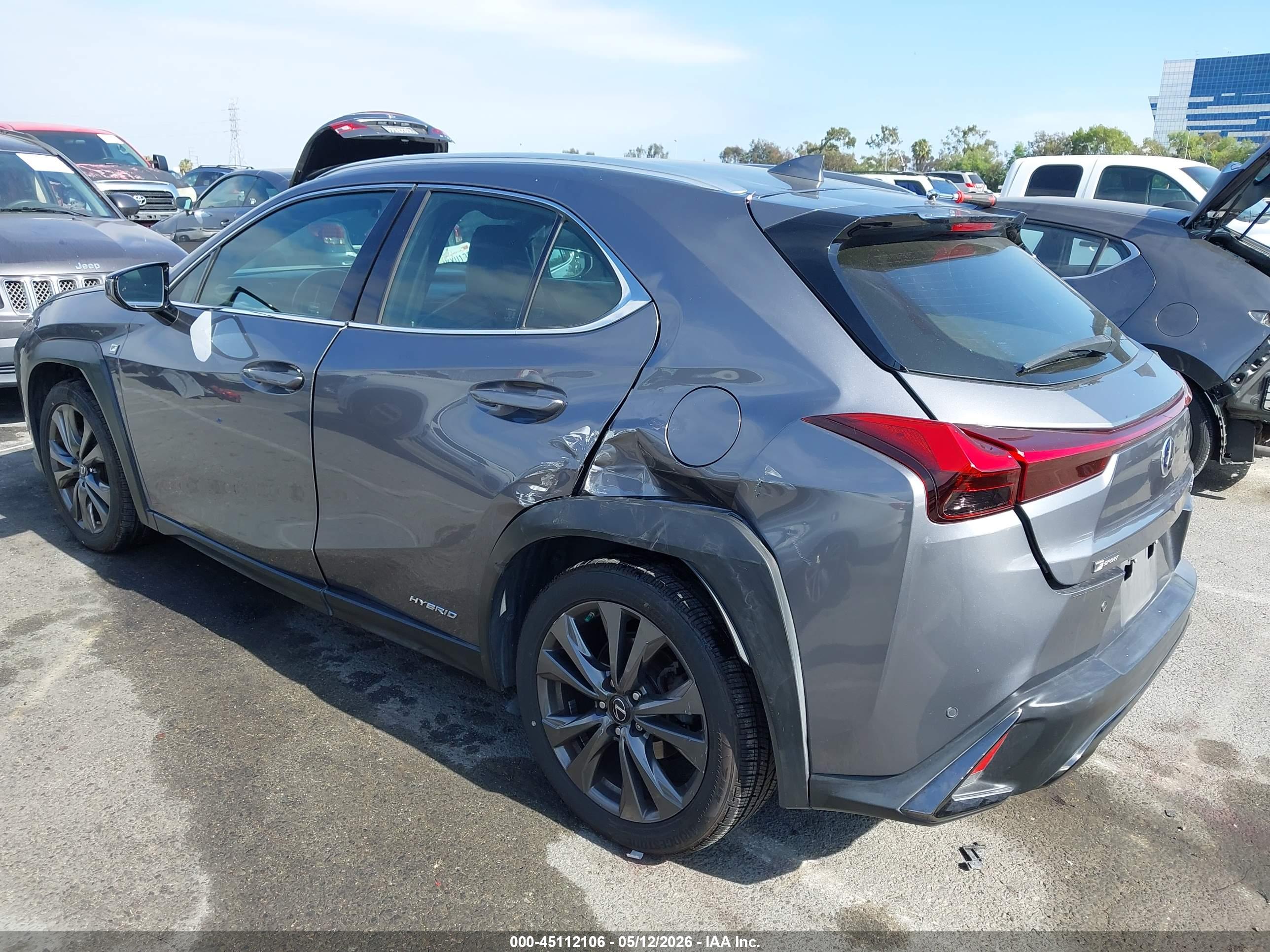2019 LEXUS UX — VIN JTHU9JBH5K2011811 — photo 3