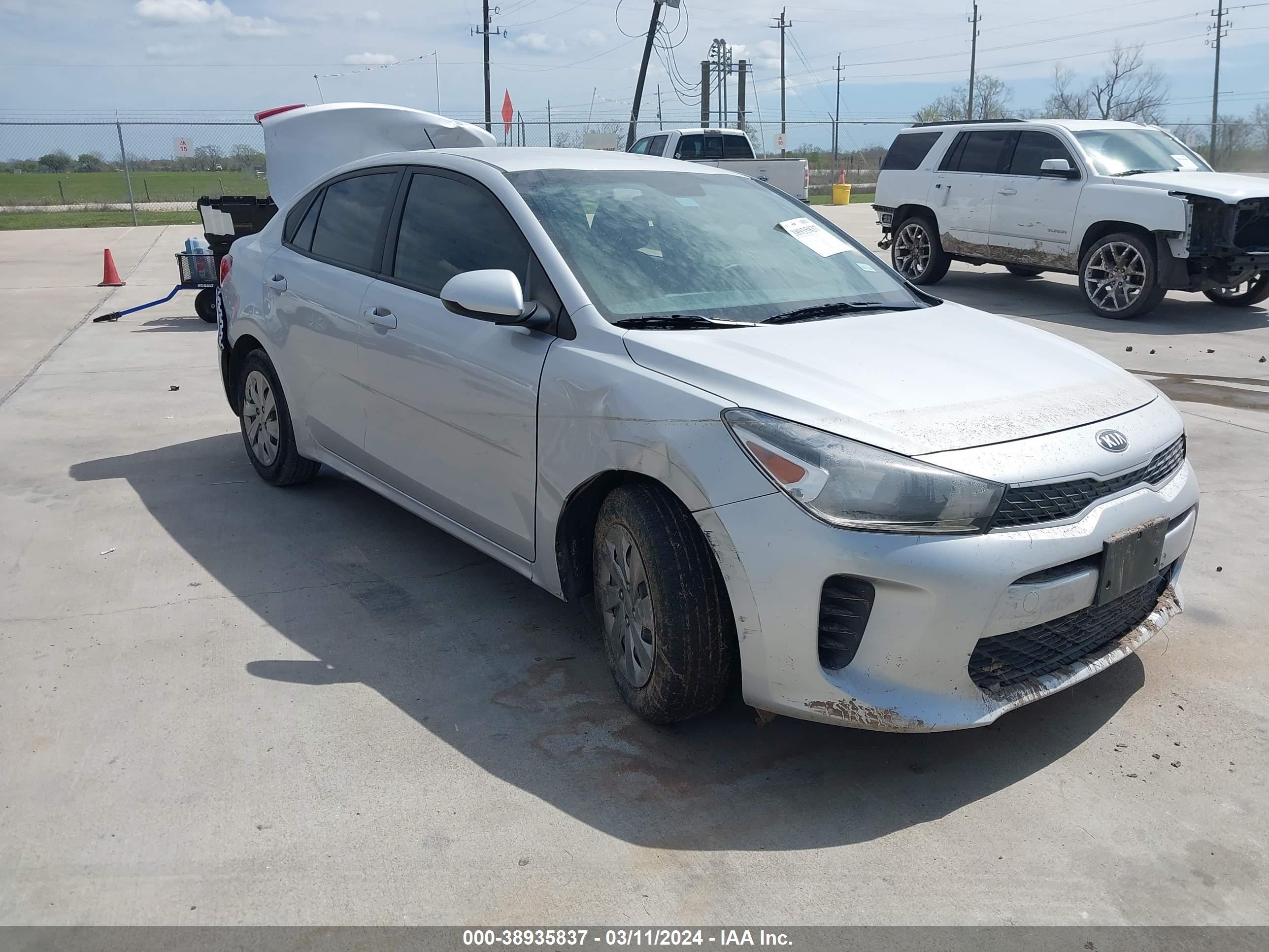 2020 KIA OPTIMA — VIN 3KPA24ADXLE343529 — photo 1 of 15