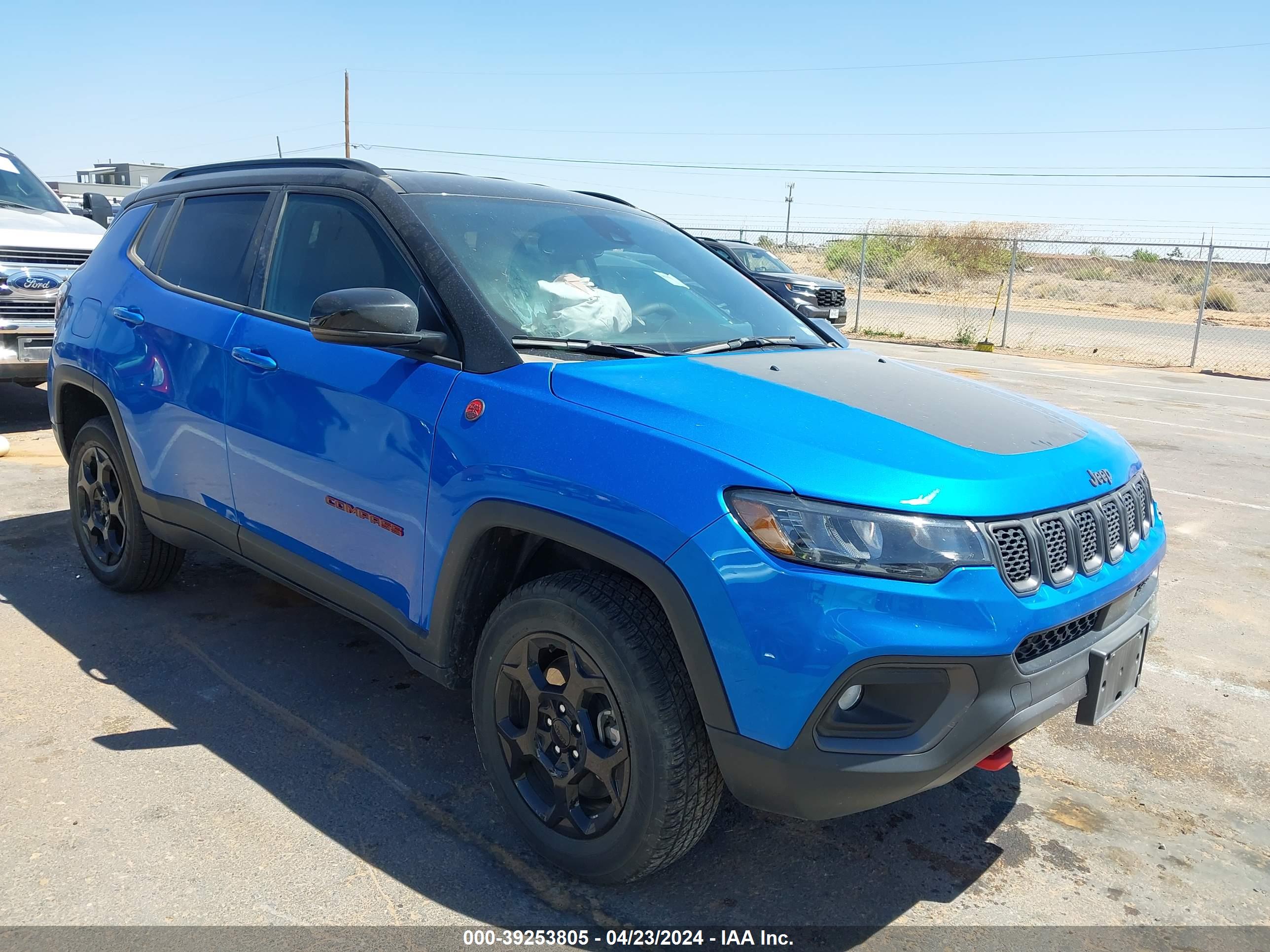 2023 JEEP COMPASS