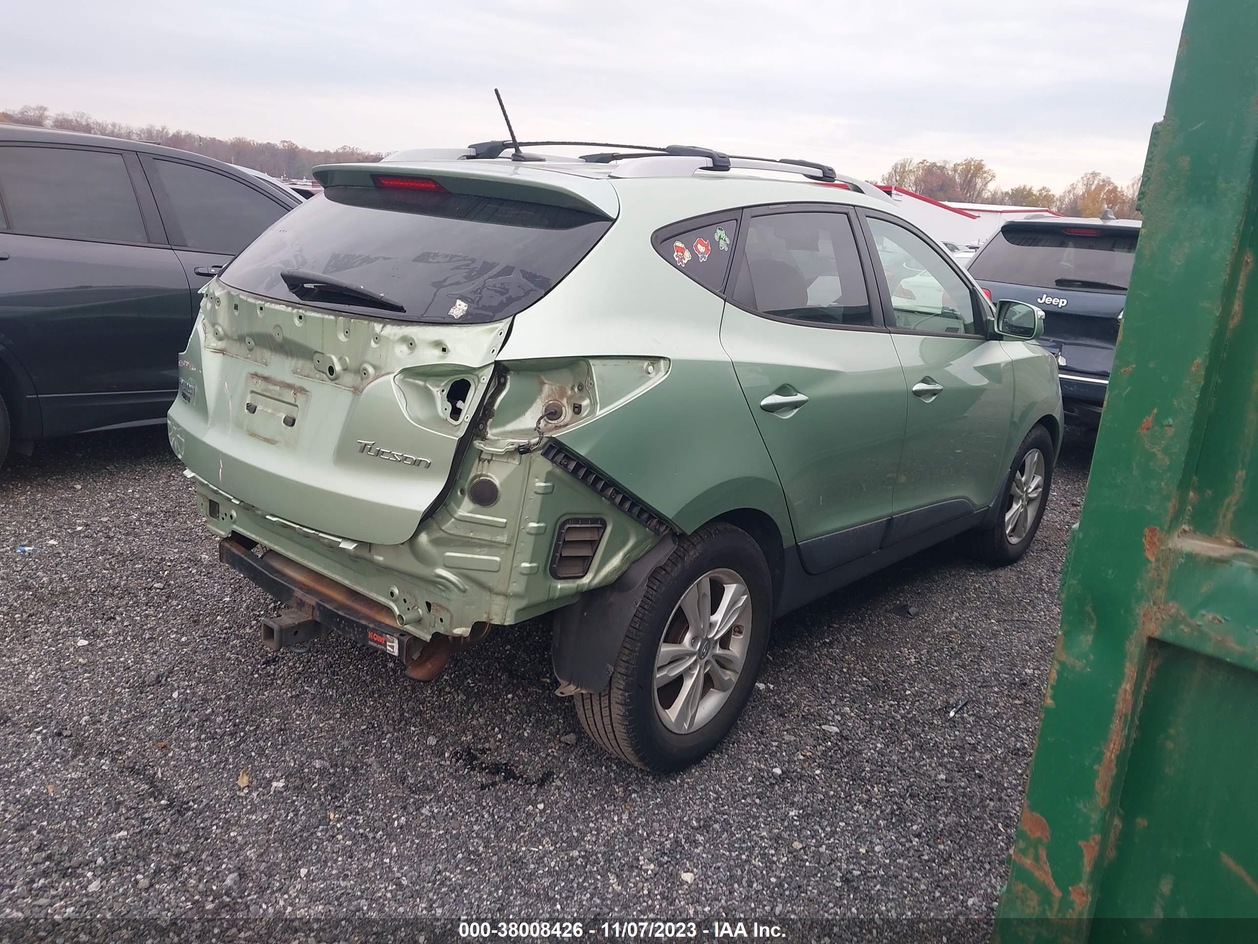 2012 HYUNDAI TUCSON — VIN KM8JU3AC5CU503521 — photo 4