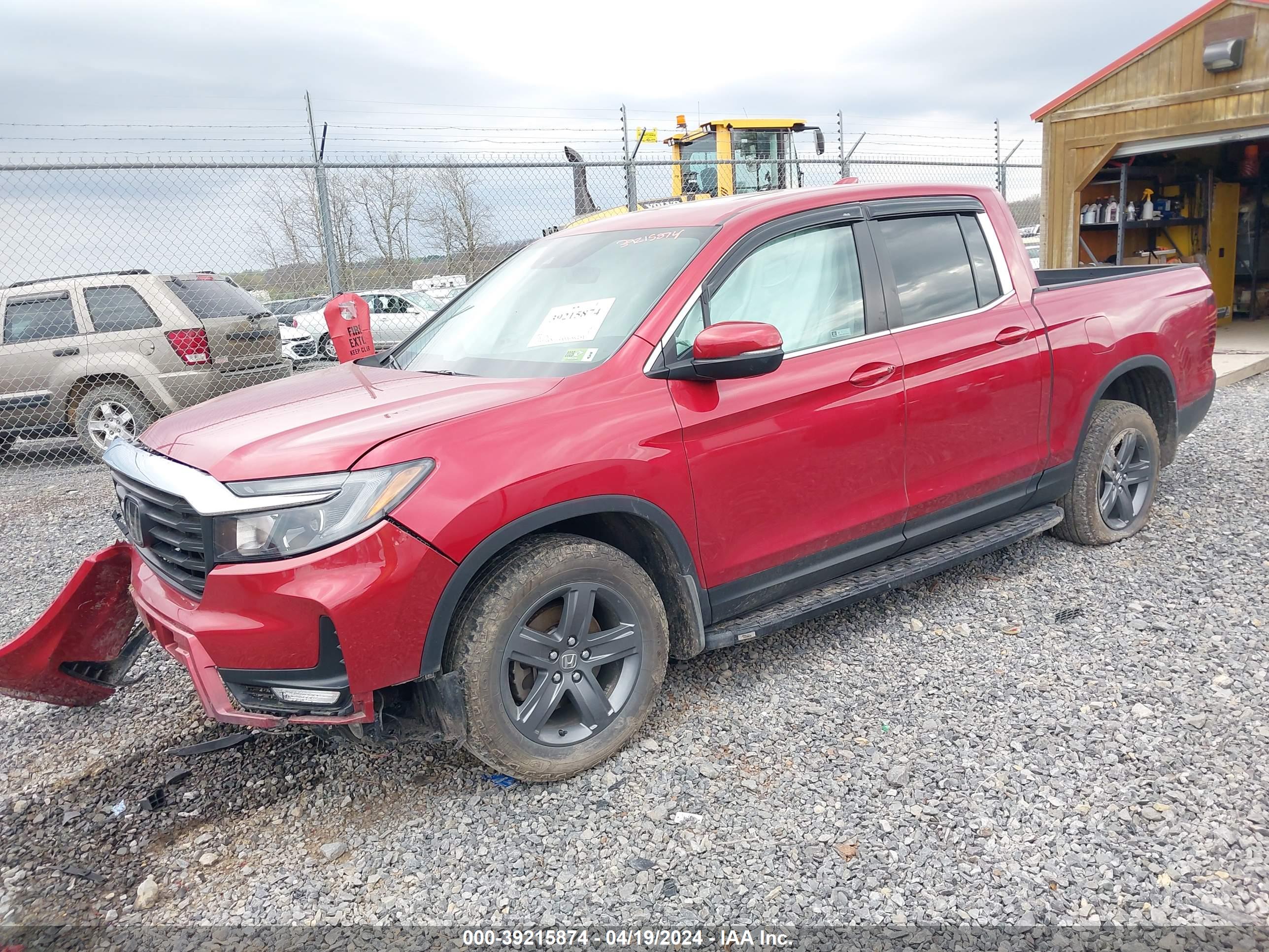 2022 HONDA RIDGELINE — VIN 5FPYK3F58NB011880 — photo 2