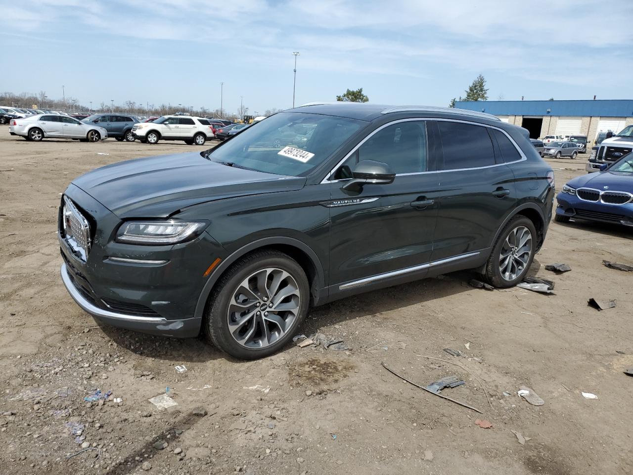 2022 LINCOLN NAUTILUS R — VIN 2LMPJ8K97NBL26728 — photo 1 of 12