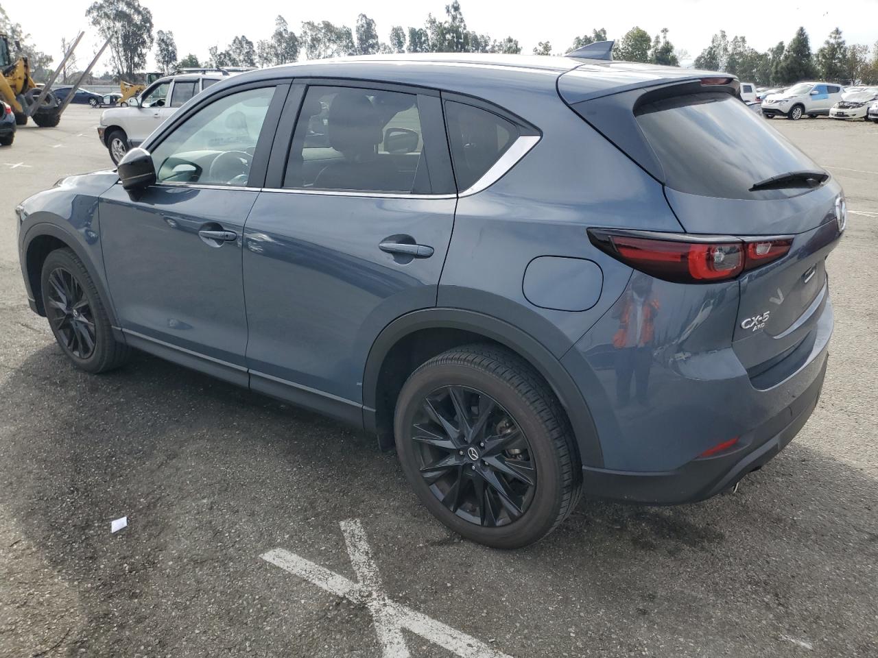 2022 MAZDA CX-5 PREFE — VIN JM3KFBCM9N1614801 — photo 2