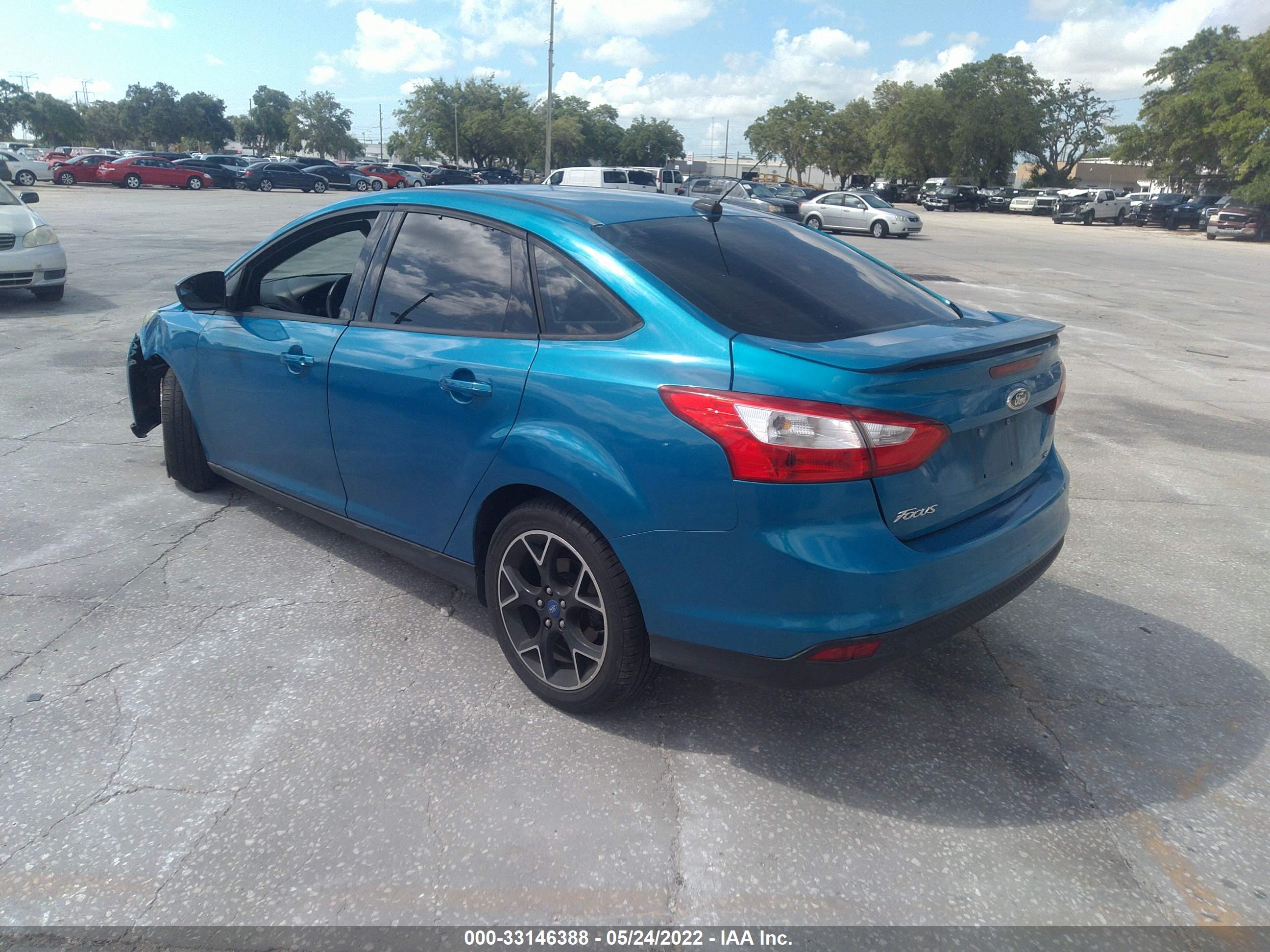 2012 FORD Focus — VIN 1FAHP3F2XCL232168 — photo 3