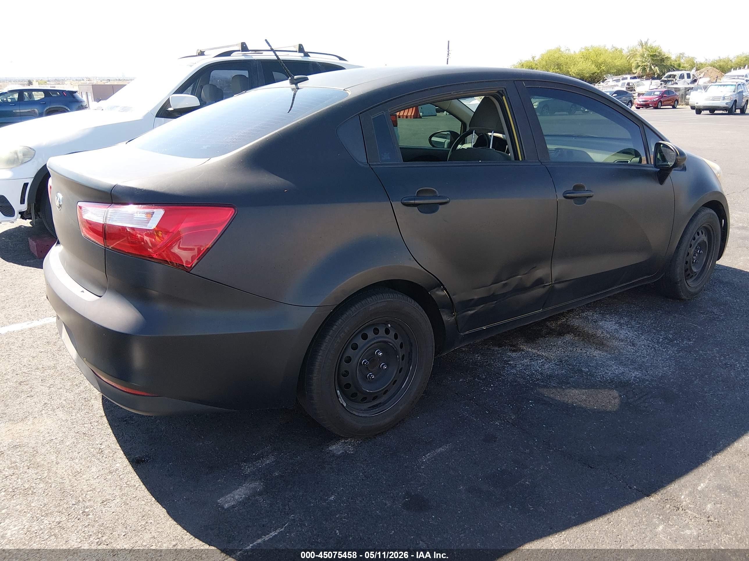 2016 KIA Rio — VIN KNADM4A38G6669000 — photo 4