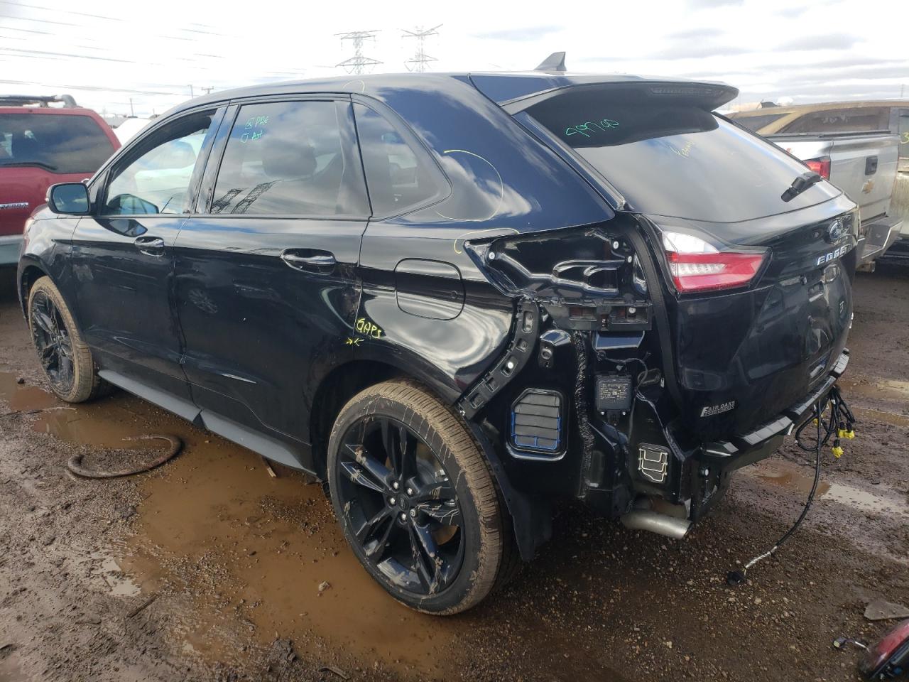 2024 FORD EDGE ST — VIN 2FMPK4AP1RBA30529 — photo 2
