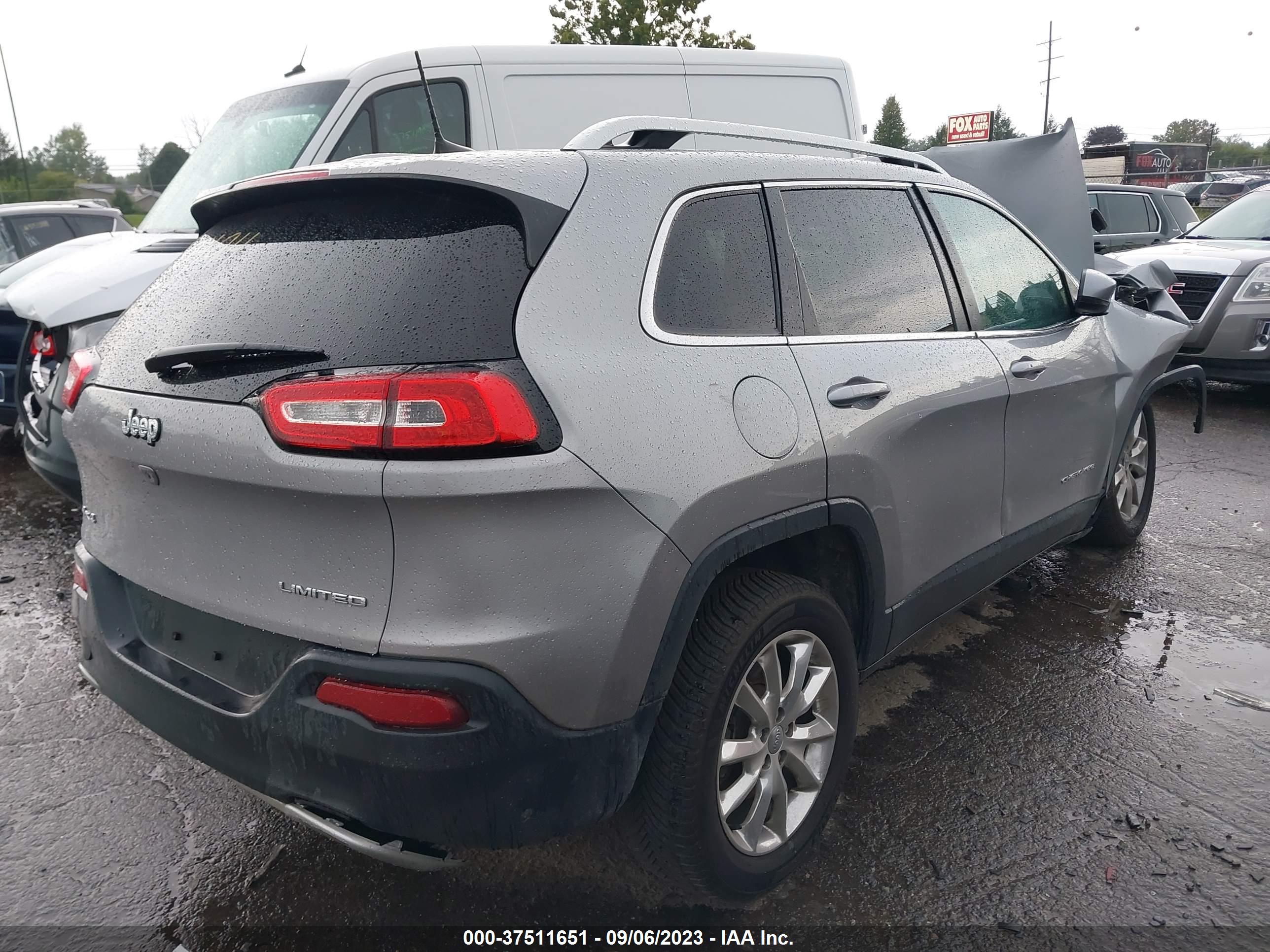 2016 JEEP CHEROKEE — VIN 1C4PJMDBXGW360494 — photo 4