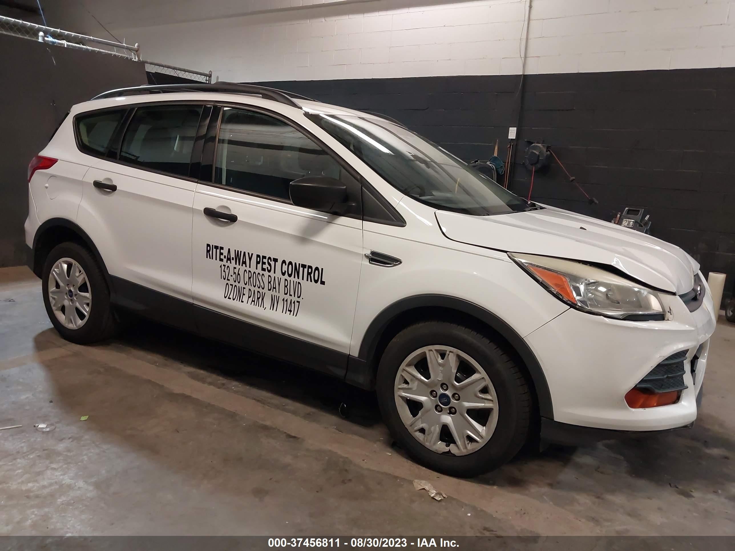 2014 FORD ESCAPE — VIN 1FMCU0F7XEUD98982 — photo 1 of 16
