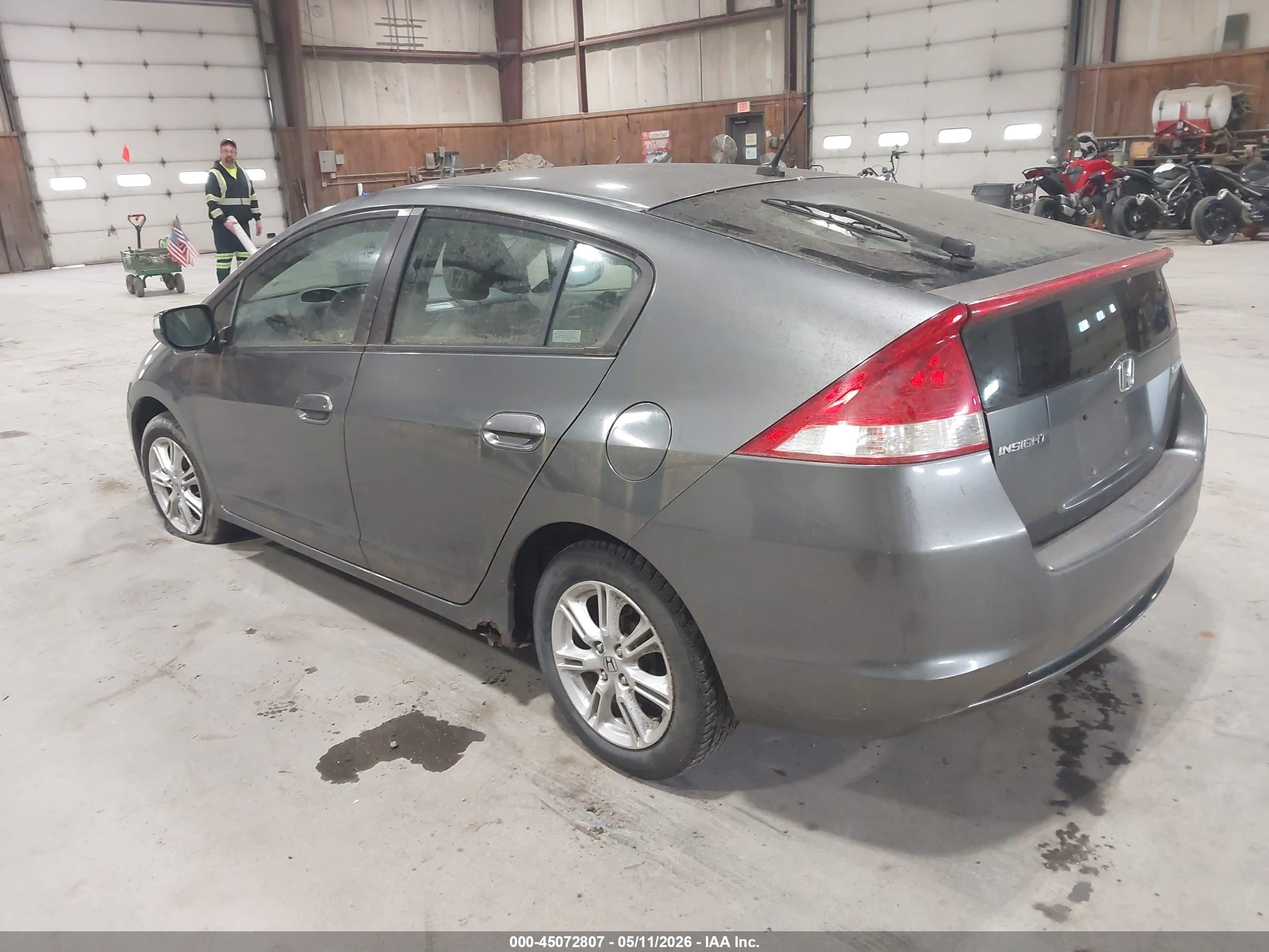 2010 HONDA Insight — VIN JHMZE2H72AS030952 — photo 3