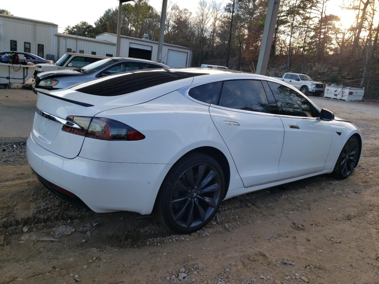 2017 TESLA MODEL S — VIN 5YJSA1E11HF205479 — photo 3