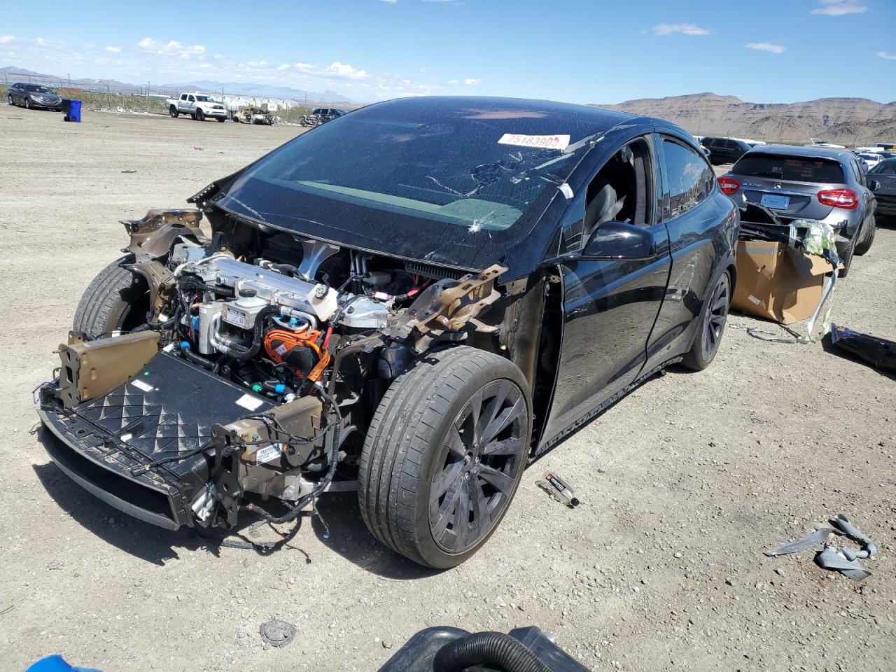2022 TESLA MODEL X — VIN 7SAXCBE61NF332670 — photo 1 of 13