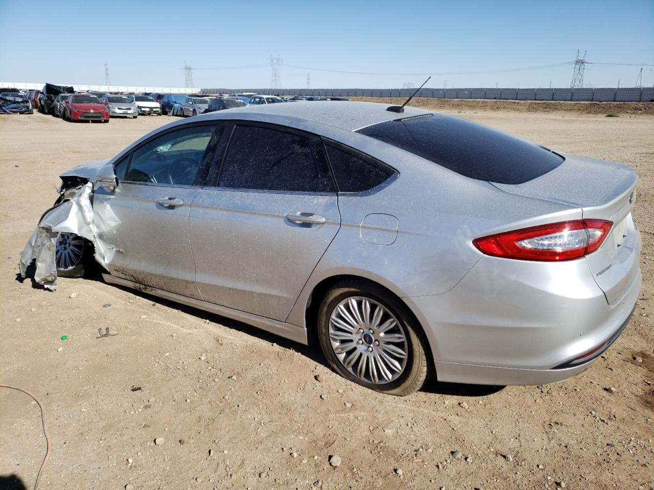 2016 FORD FUSION SE — VIN 3FA6P0LU7GR384508 — photo 2