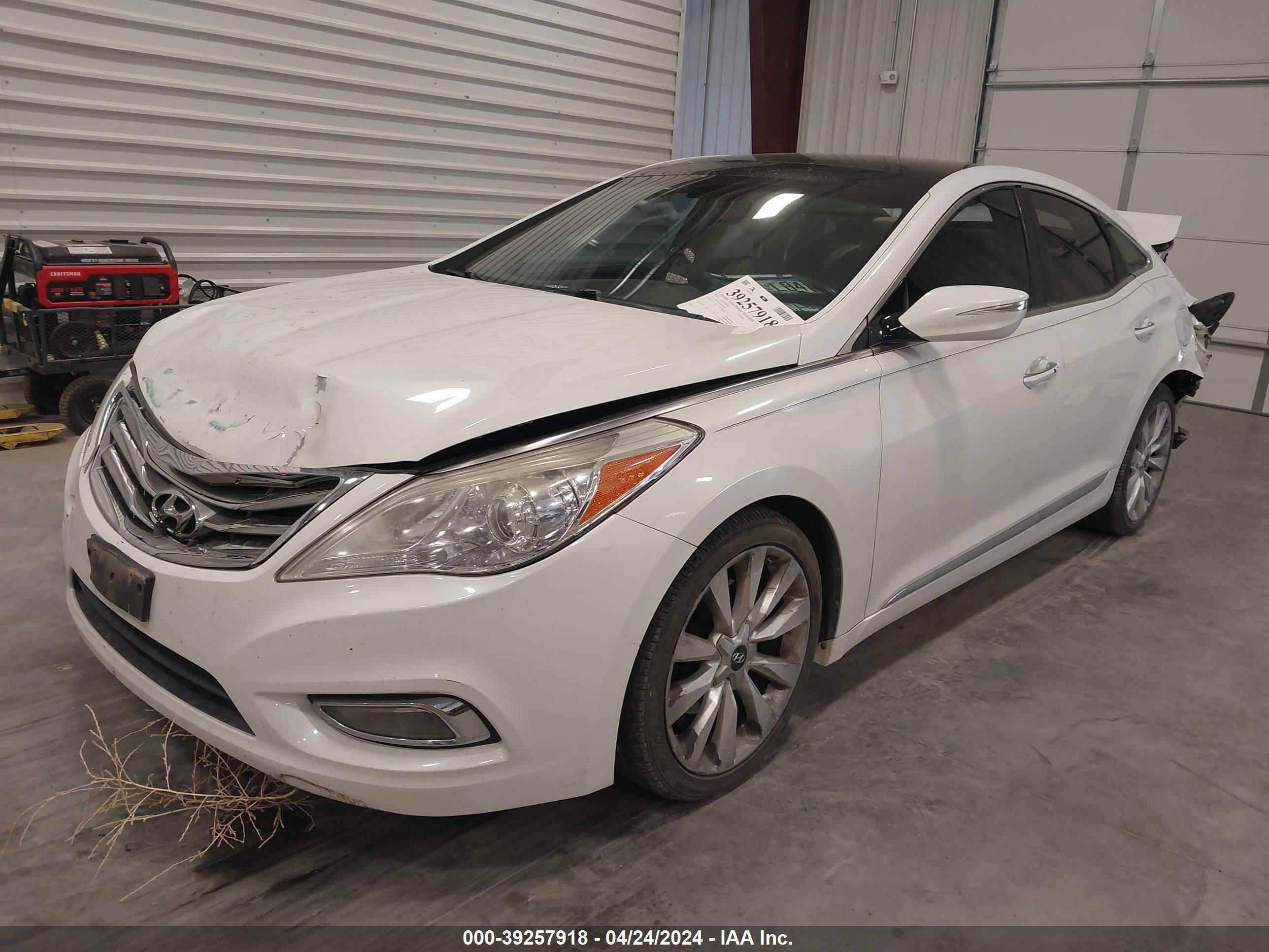 2013 HYUNDAI AZERA — VIN KMHFH4JG9DA258180 — photo 2