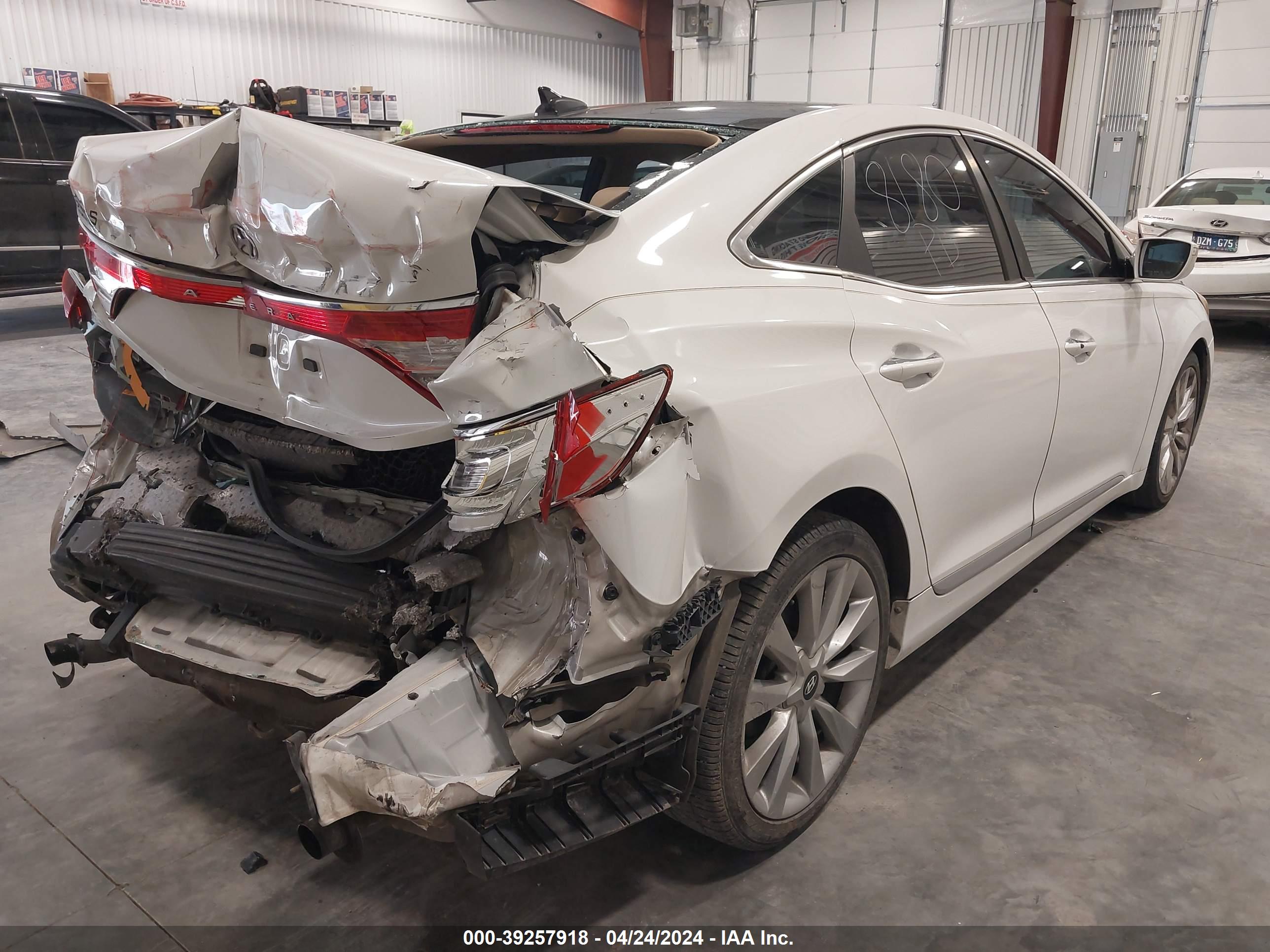 2013 HYUNDAI AZERA — VIN KMHFH4JG9DA258180 — photo 4