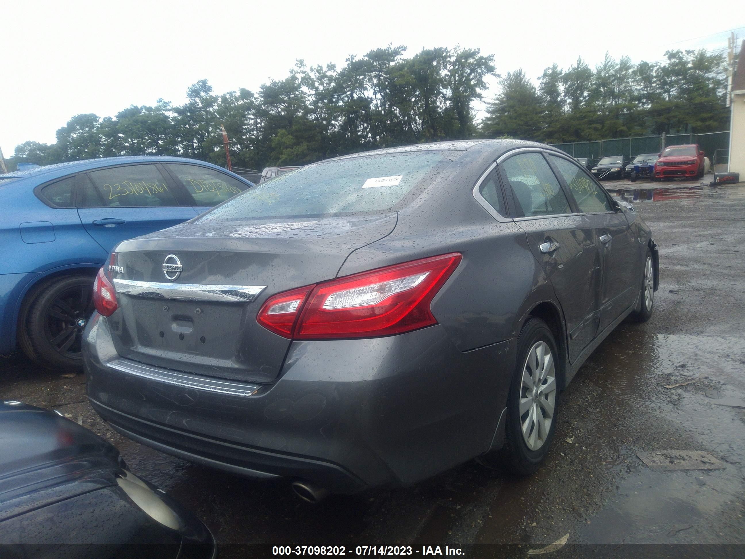 2017 NISSAN ALTIMA — VIN 1N4AL3AP1HC236844 — photo 4