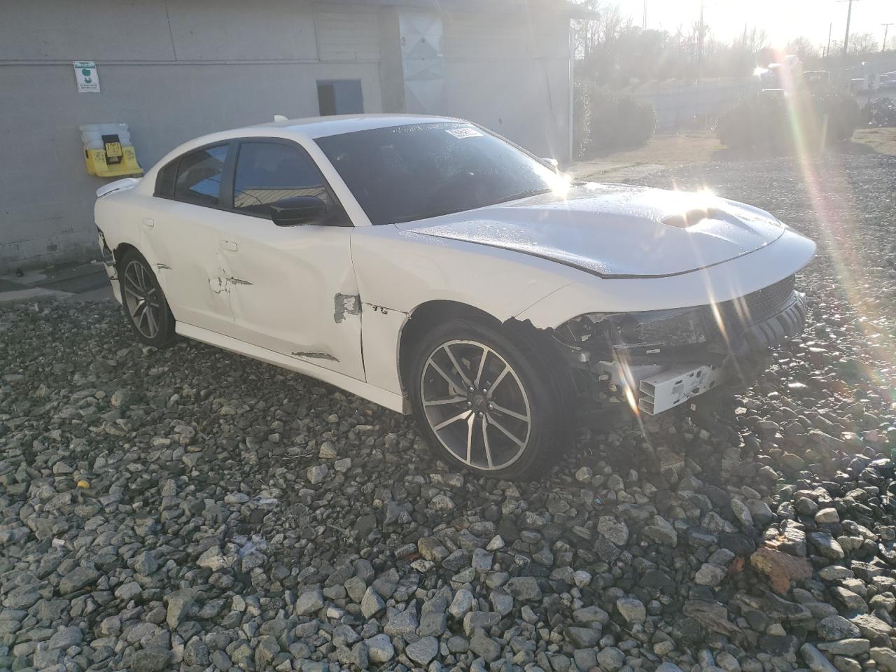 2023 DODGE CHARGER R/ — VIN 2C3CDXCT5PH529583 — photo 4