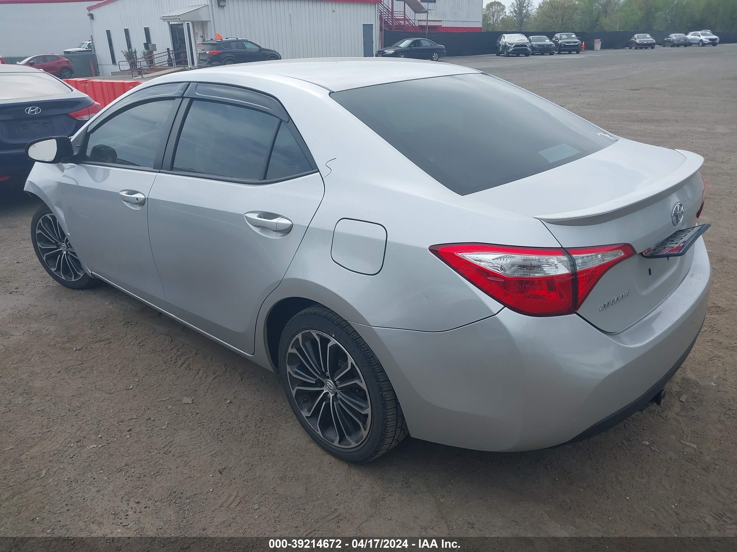2015 TOYOTA COROLLA — VIN 2T1BURHE2FC344882 — photo 3