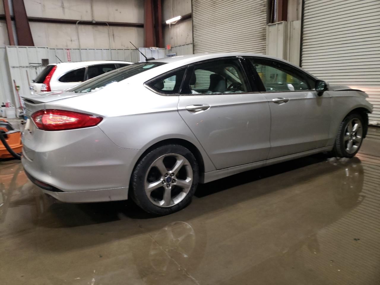 2016 FORD FUSION S — VIN 3FA6P0G7XGR323710 — photo 3