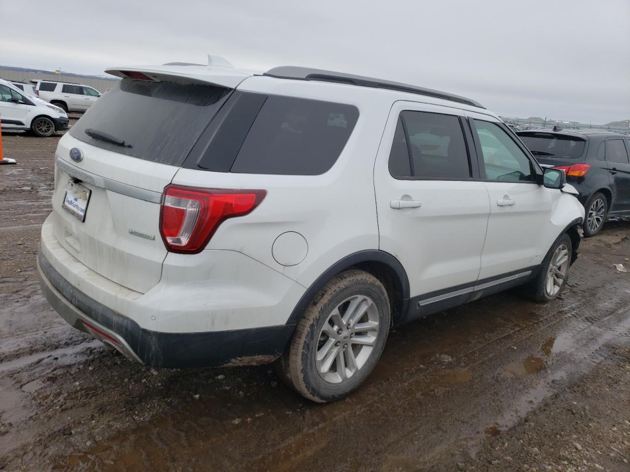 2017 FORD EXPLORER X — VIN 1FM5K7DH6HGC09248 — photo 3