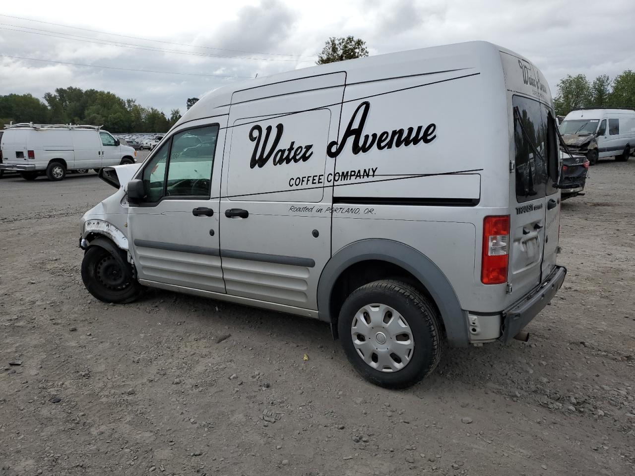 2011 FORD TRANSIT CO — VIN NM0LS7CN4BT069652 — photo 2