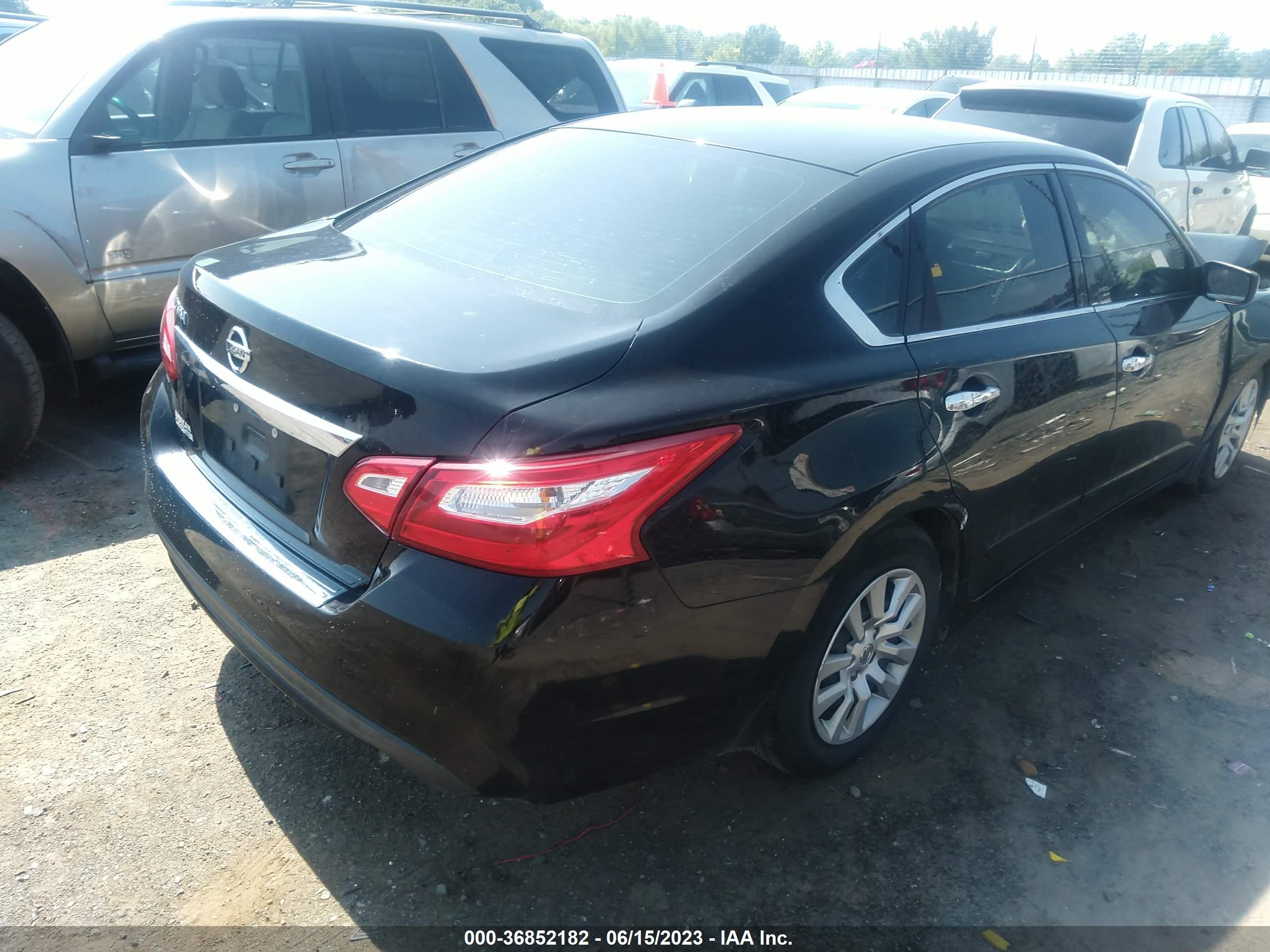 2016 NISSAN Altima — VIN 1N4AL3AP2GC234423 — photo 4