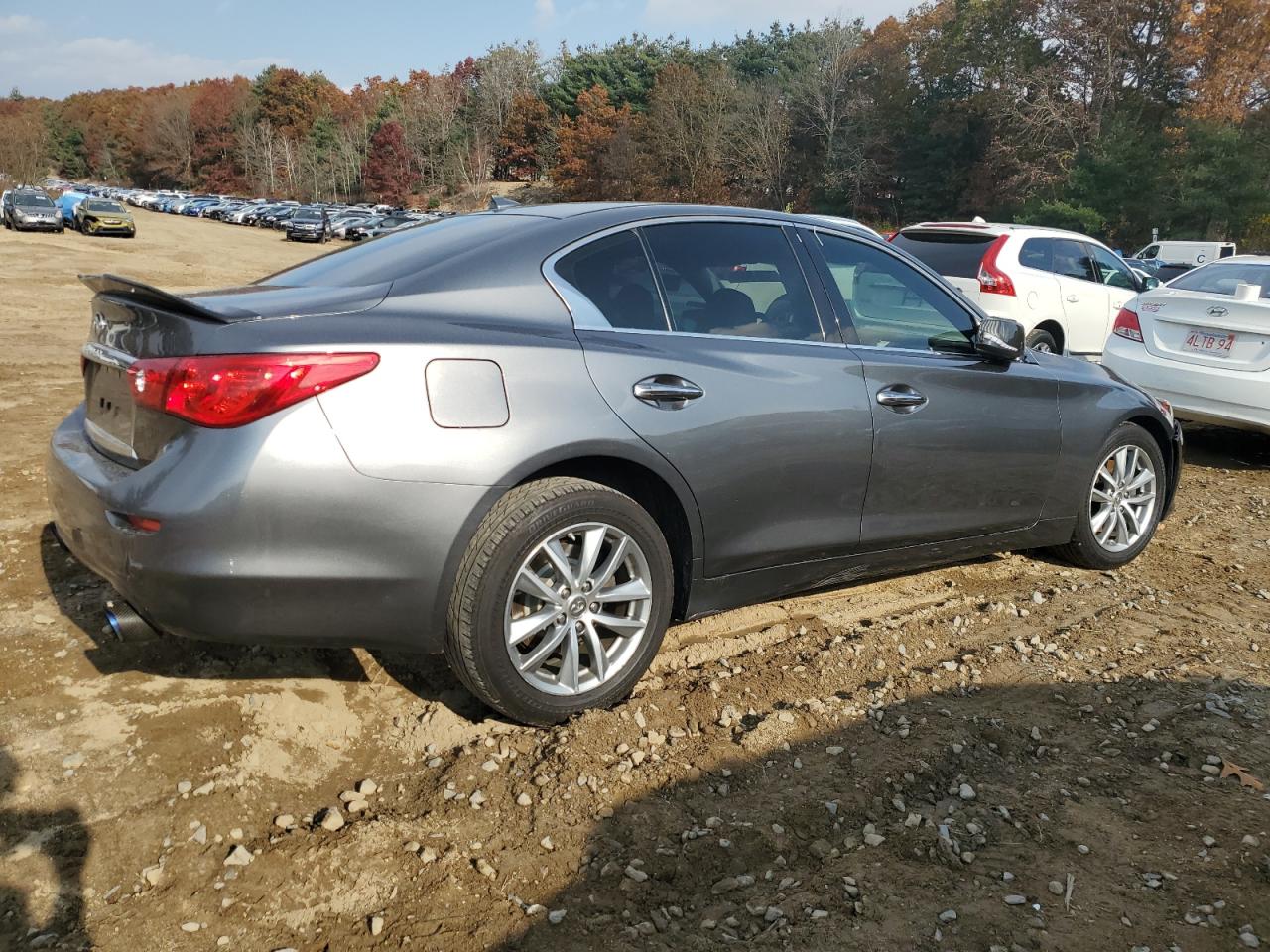 2015 INFINITI Q50 BASE — VIN JN1BV7AR2FM396839 — photo 3