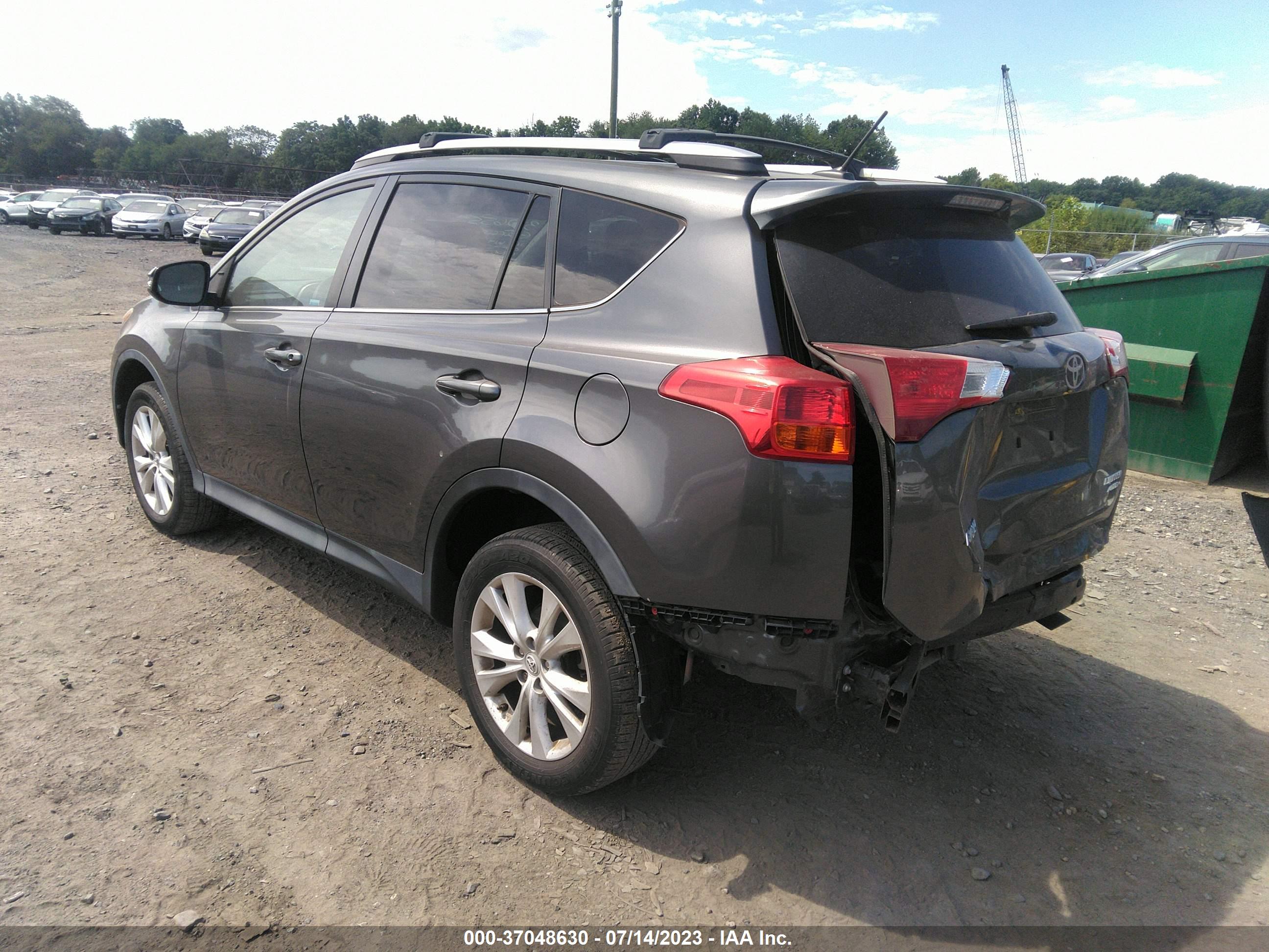 2015 TOYOTA RAV4 — VIN 2T3DFREV4FW236986 — photo 3