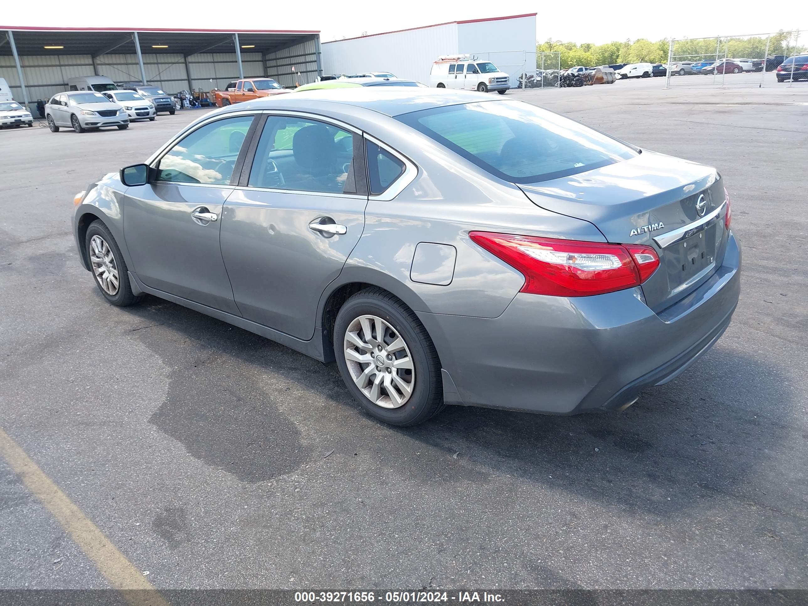 2016 NISSAN ALTIMA — VIN 1N4AL3AP3GC241347 — photo 3
