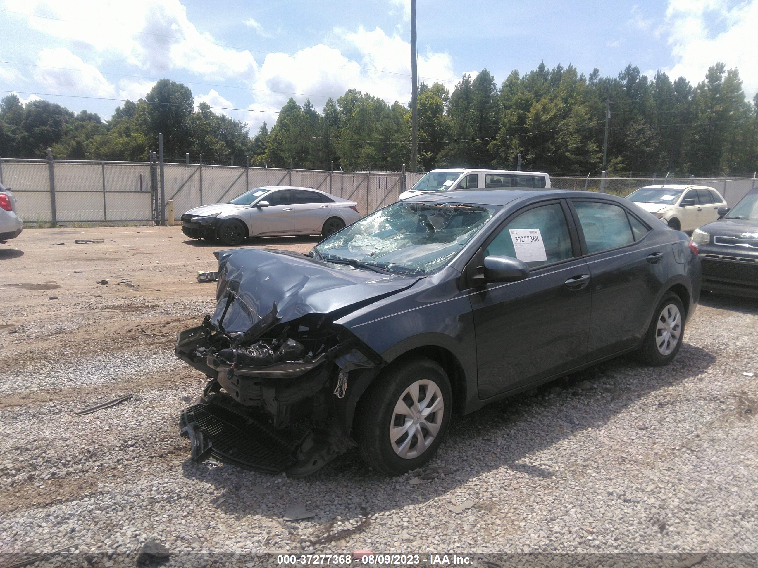 2016 TOYOTA COROLLA — VIN 2T1BURHE2GC721731 — photo 2