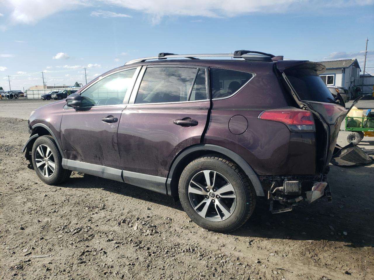 2018 TOYOTA RAV4 ADVEN — VIN 2T3RFREV5JW769539 — photo 2