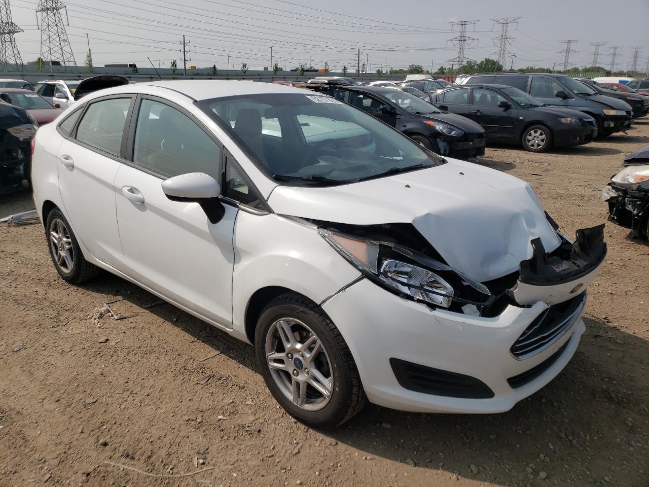 2017 FORD FIESTA SE — VIN 3FADP4BJ2HM131908 — photo 4