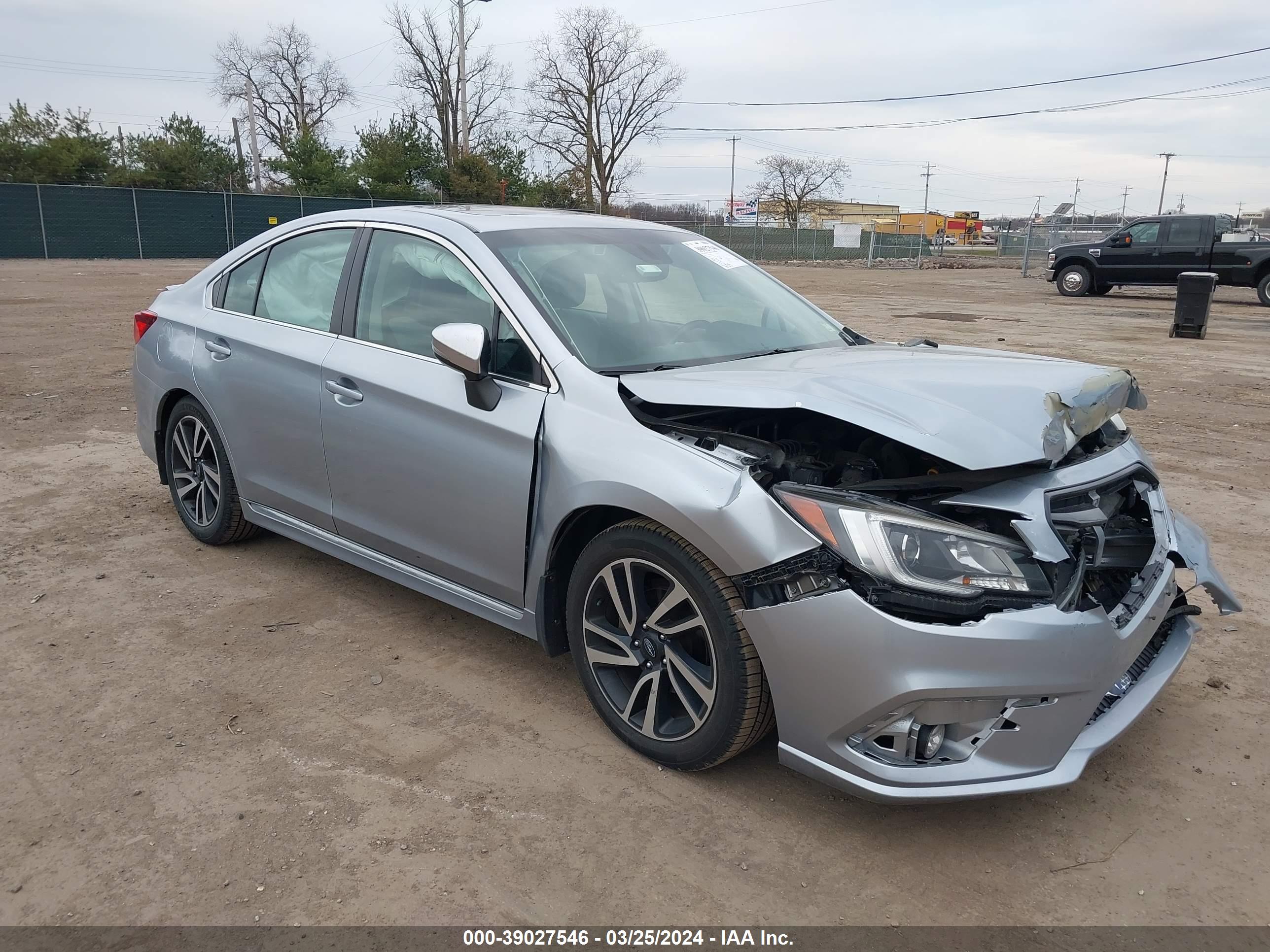 2018 SUBARU LEGACY