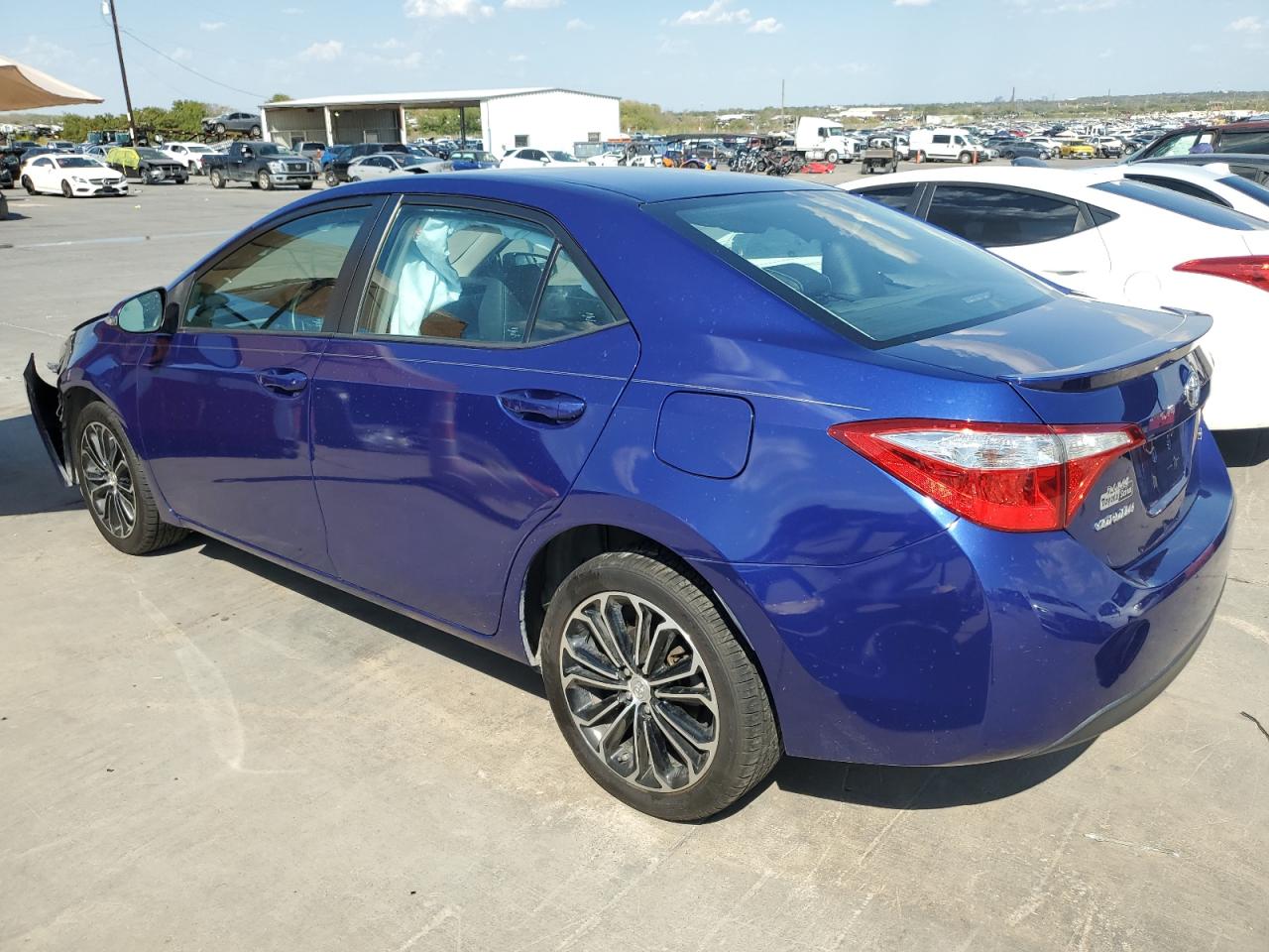 2016 TOYOTA COROLLA L — VIN 2T1BURHE4GC483798 — photo 2